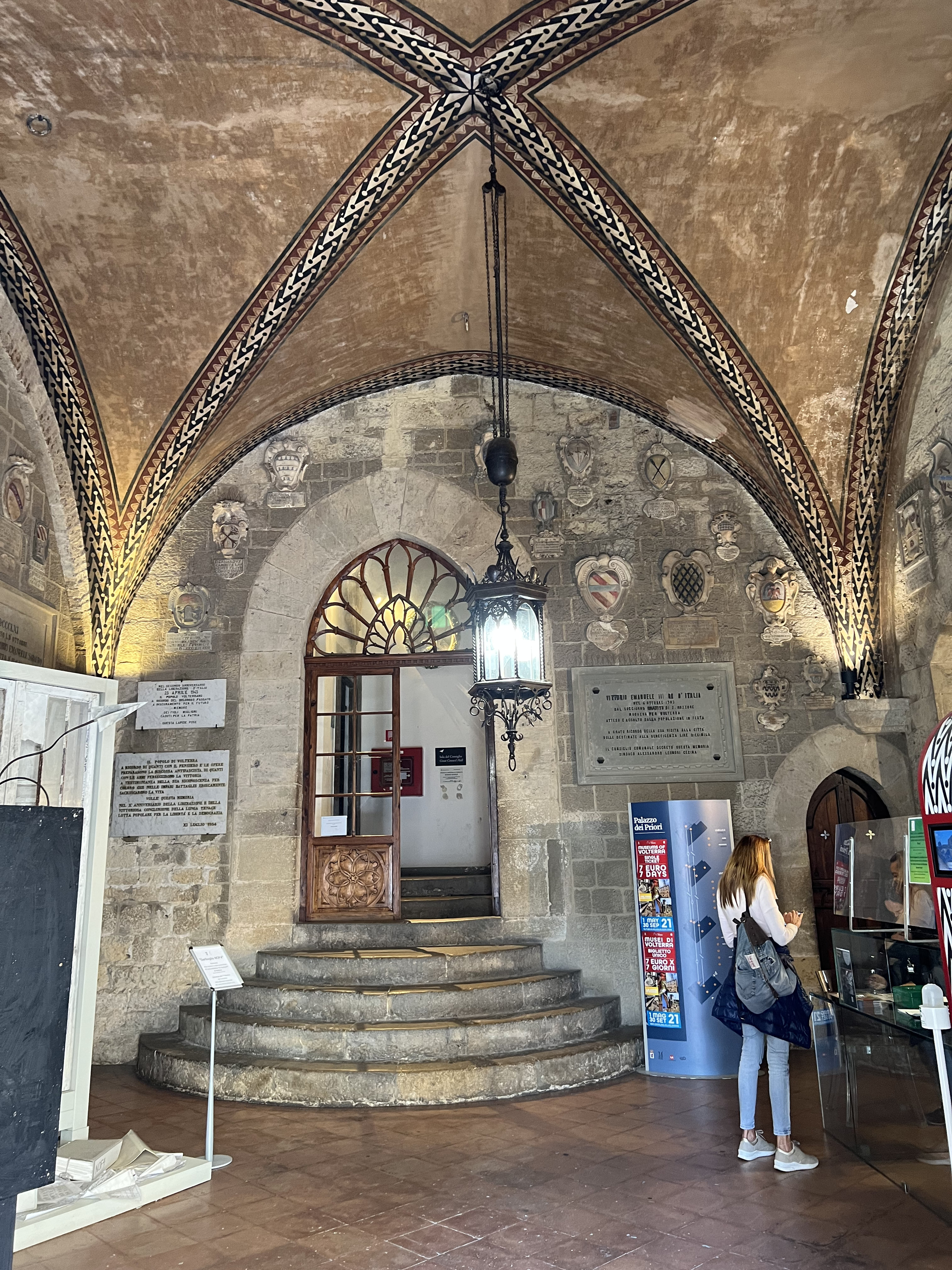 รูปถ่าย อิตาลี(Italy) วอลแตร์รา(Volterra) วังเดย์ปรีโอรี(Palazzo dei Priori) 2021-09 6