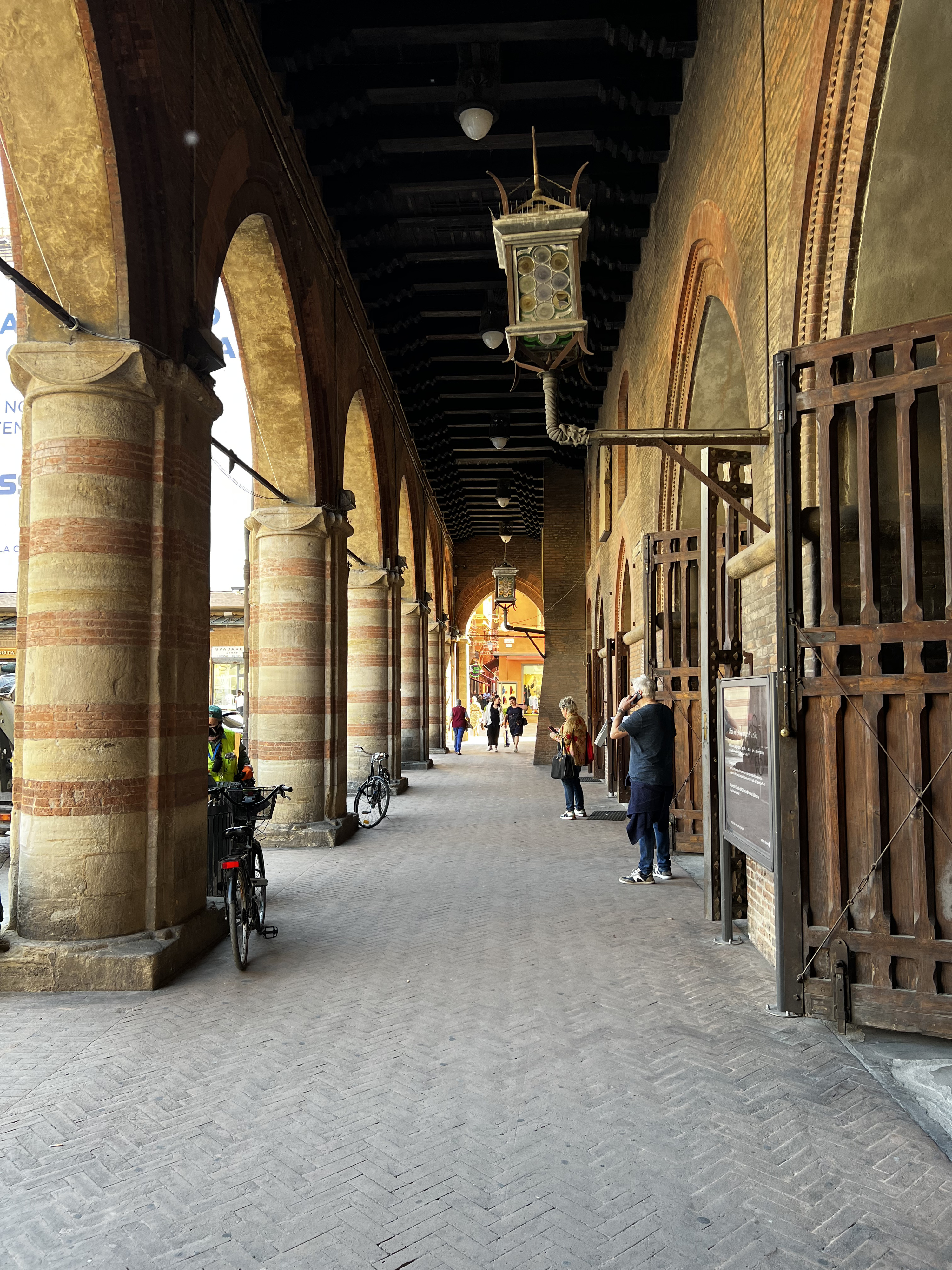 รูปถ่าย อิตาลี(Italy) โบโลญญา(Bologna) 2022-05 12