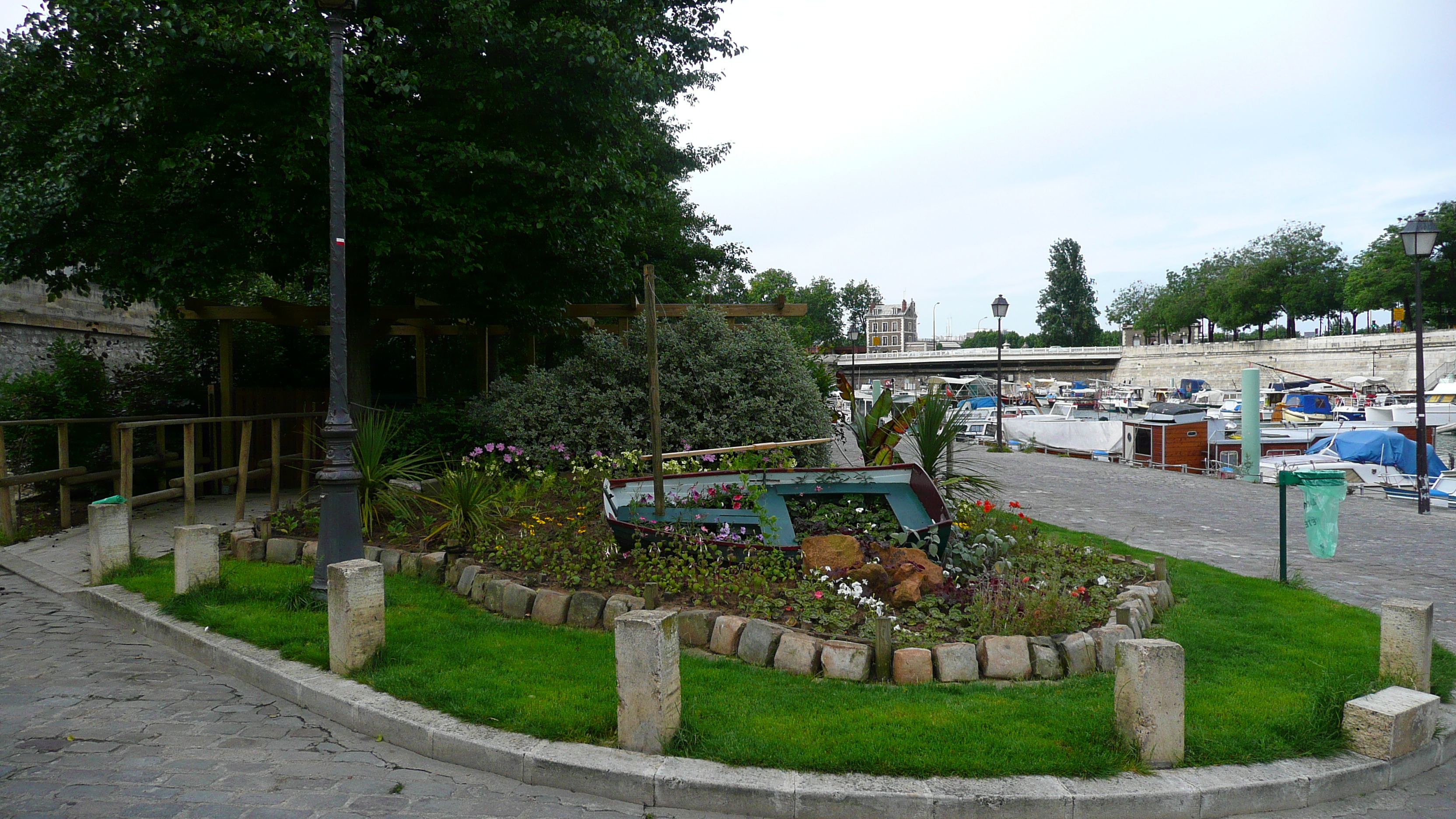 รูปถ่าย ฝรั่งเศส(France) ปารีส(Paris) ท่าเรือบัสตีย์(Bastille Harbour) 2007-06 72