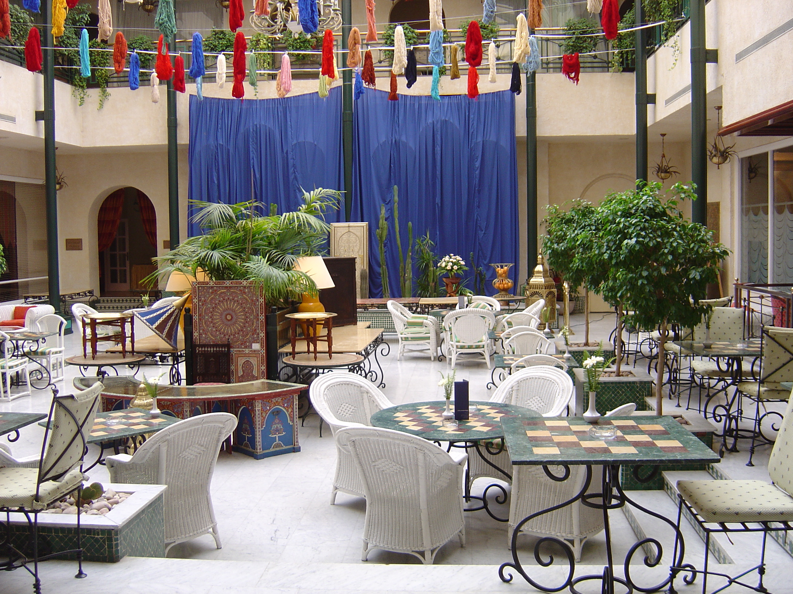รูปถ่าย โมร็อกโก(Morocco) คาซาบลังกา(Casablanca) โรงแรมรอยัลมันซูร์ เมอริเดียน(Royal Mansour Meridien) 2004-09 21