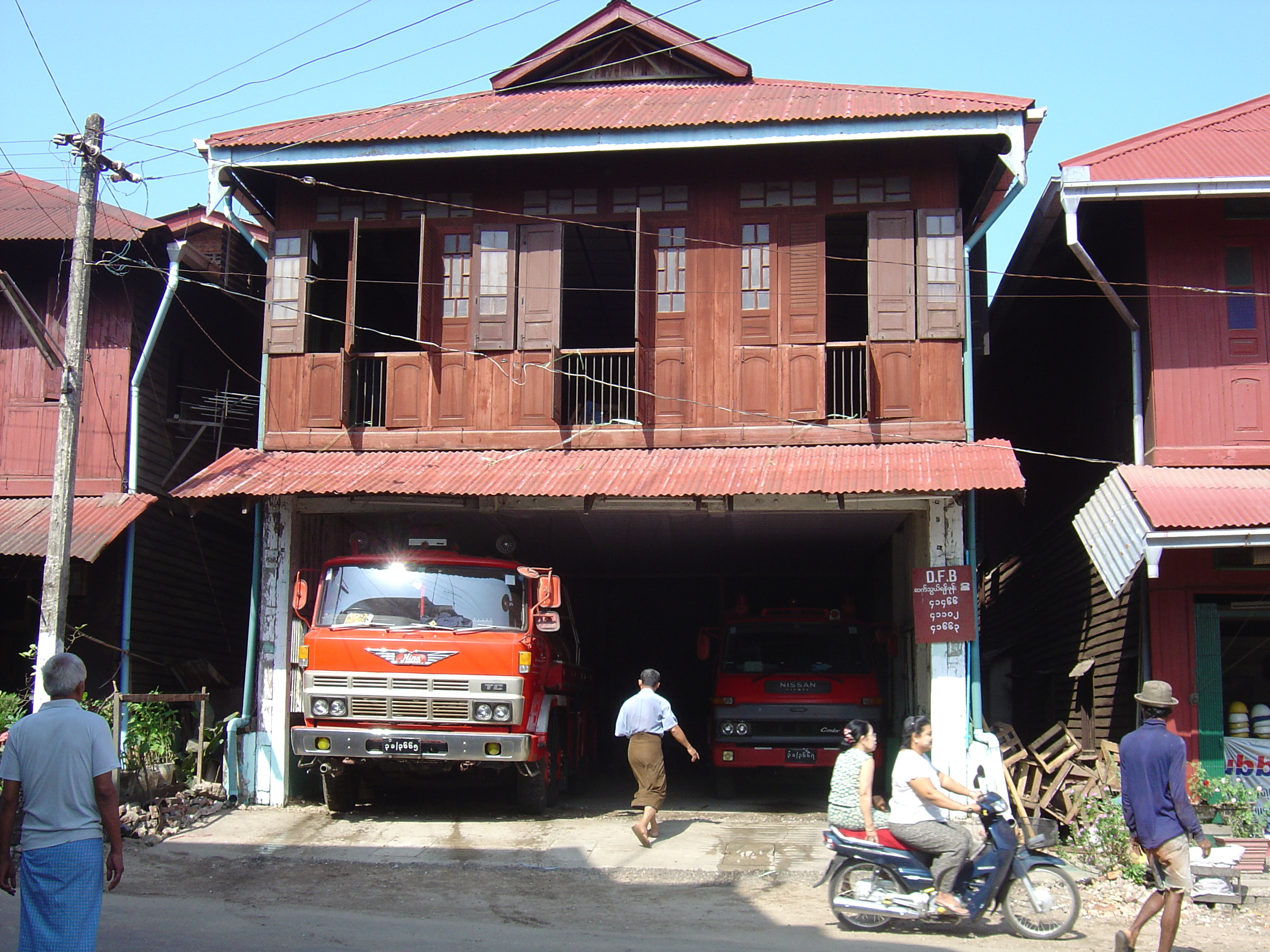 รูปถ่าย พม่า(Myanmar) มะริด(Myeik (Mergui)) 2005-01 94