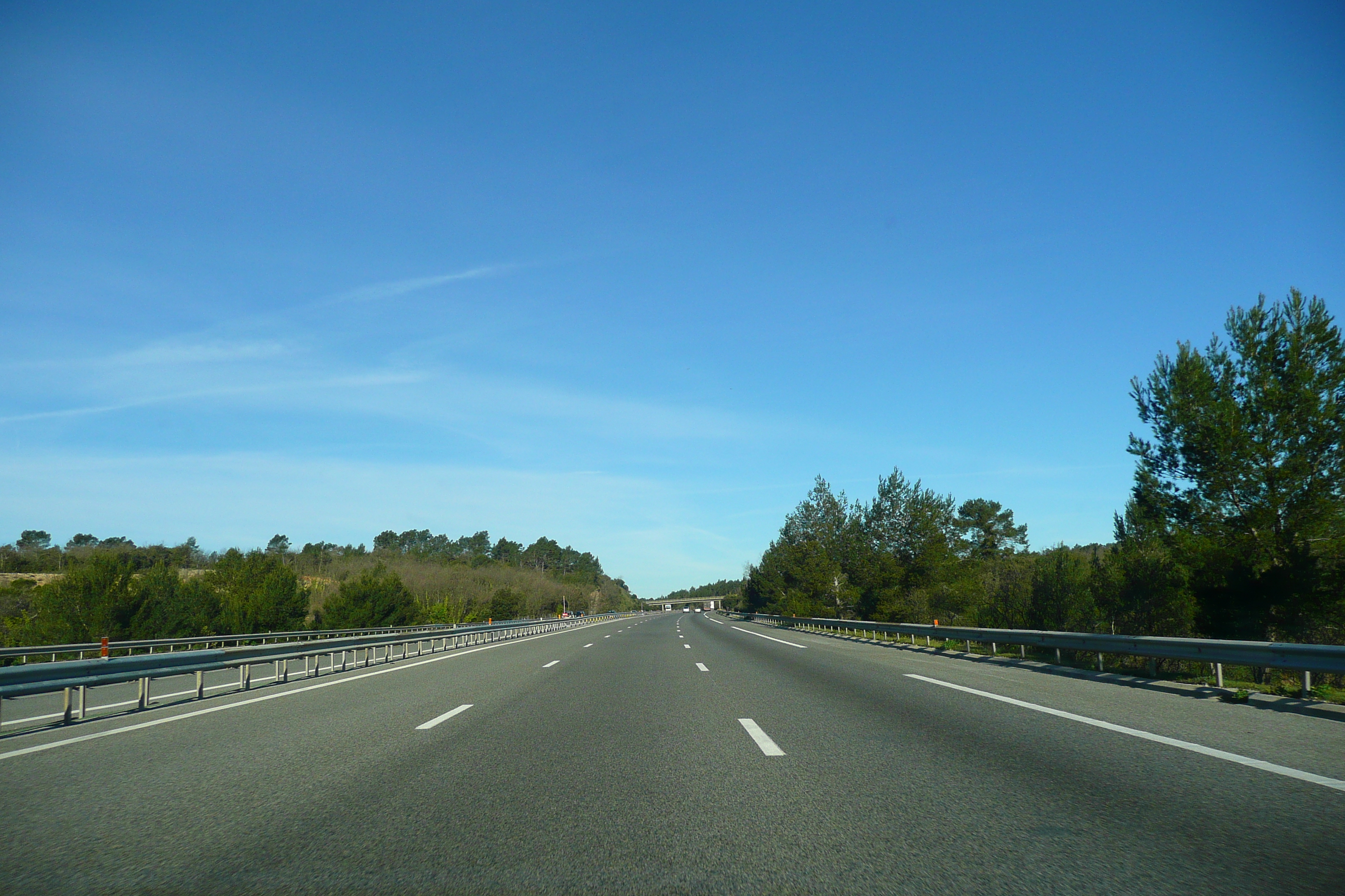 รูปถ่าย ฝรั่งเศส(France) เฟรนช์ริวิเอรา(French Riviera) ถนนจากเลอลุกไปแอ็กซ์(Le Luc to Aix Road) 2008-04 52