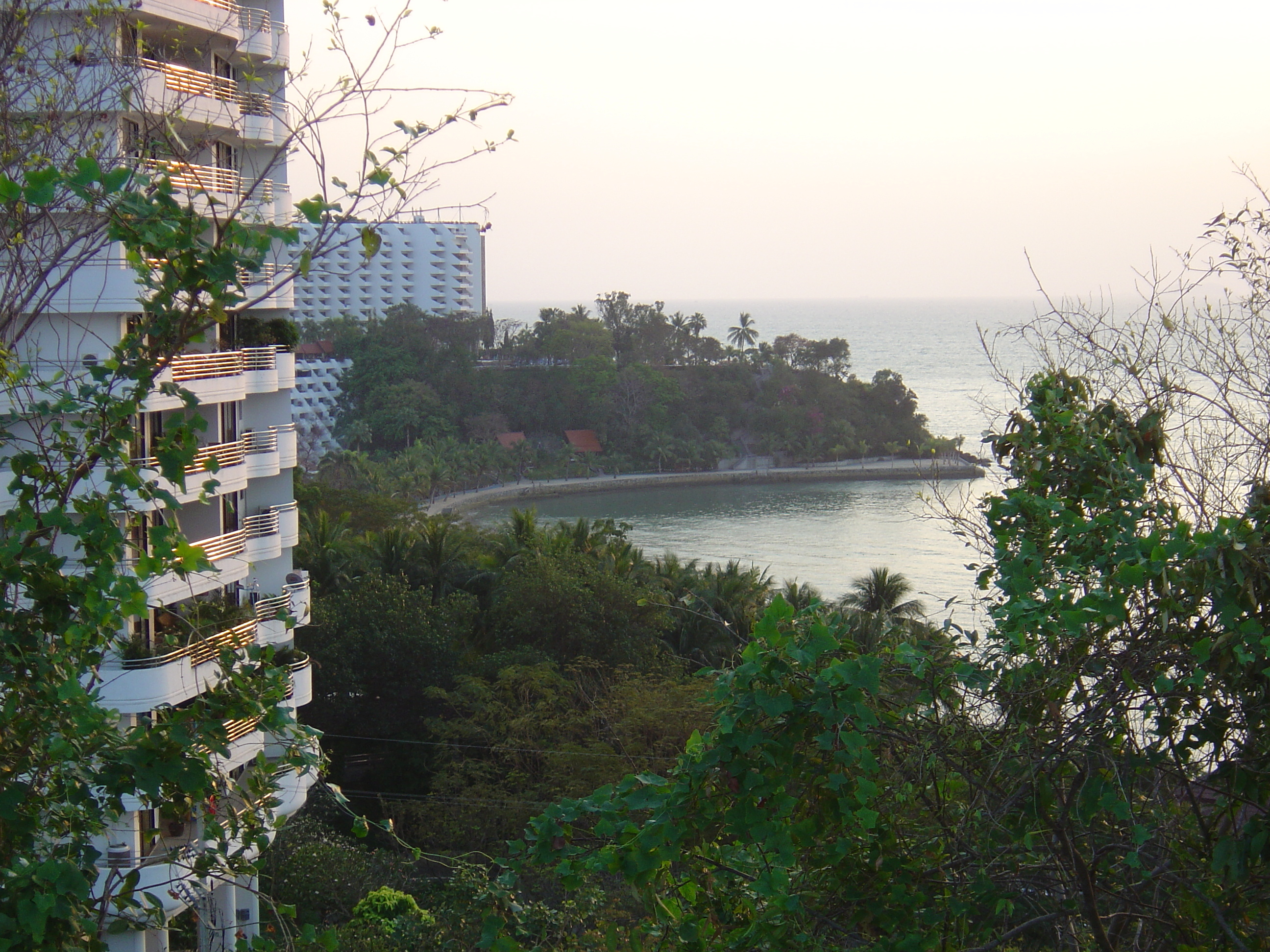 รูปถ่าย ไทย(Thailand) พัทยา(Pattaya) 2004-12 9