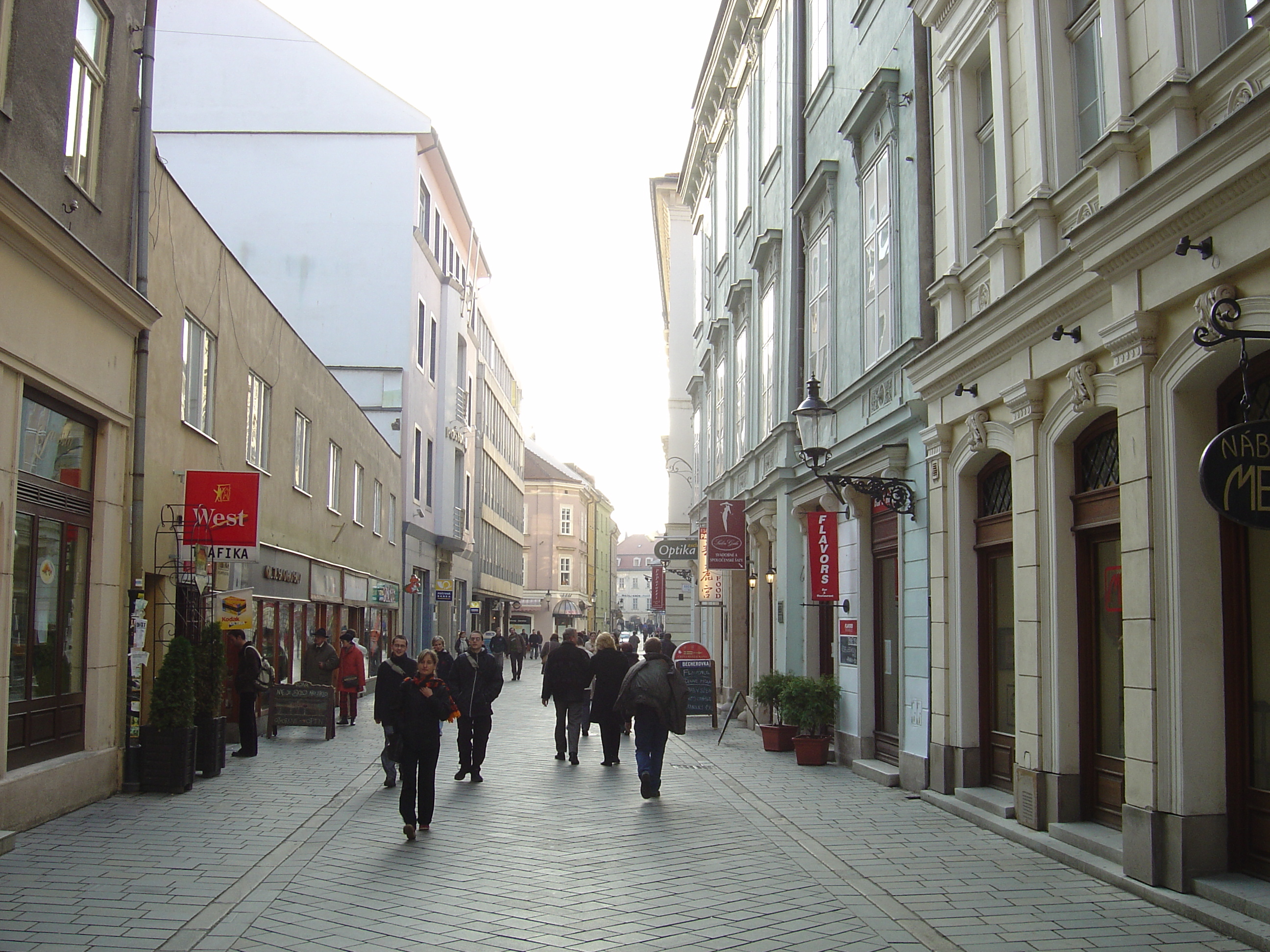 รูปถ่าย สโลวะเกีย(Slovakia) บราทิสลาวา(Bratislava) 2004-11 50