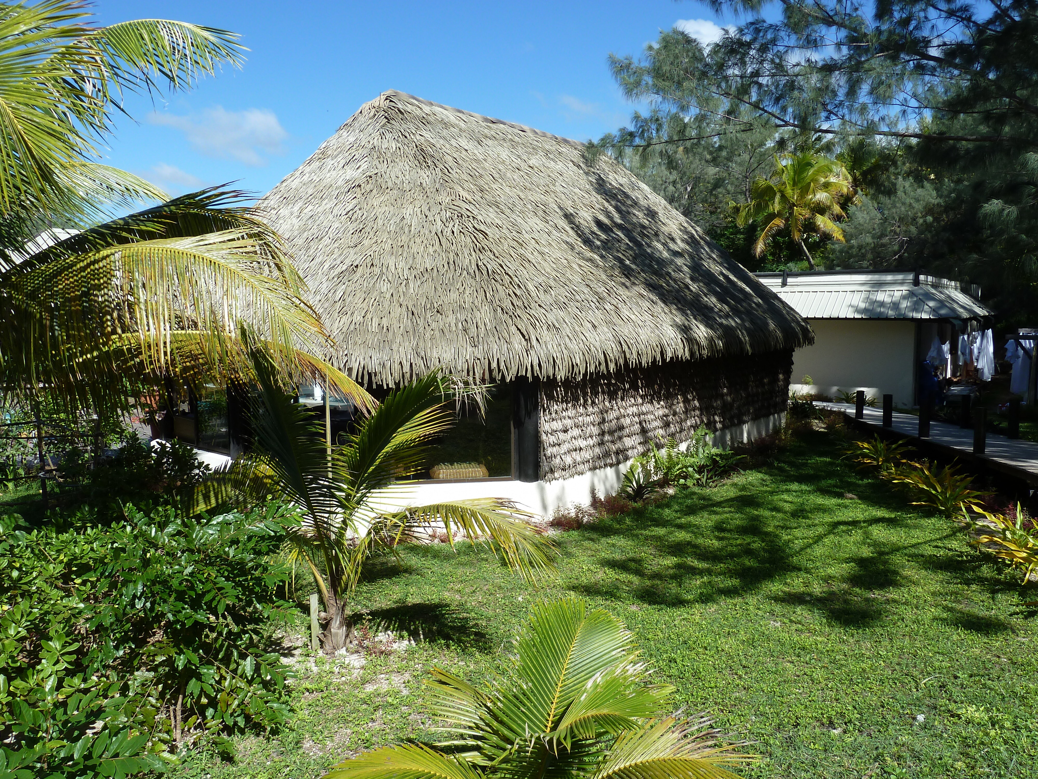 รูปถ่าย นิวแคลิโดเนีย(New Caledonia) เกาะลีฟู(Lifou) โรงแรมเดรฮูวิลเลจ(Drehu Village Hotel) 2010-05 20