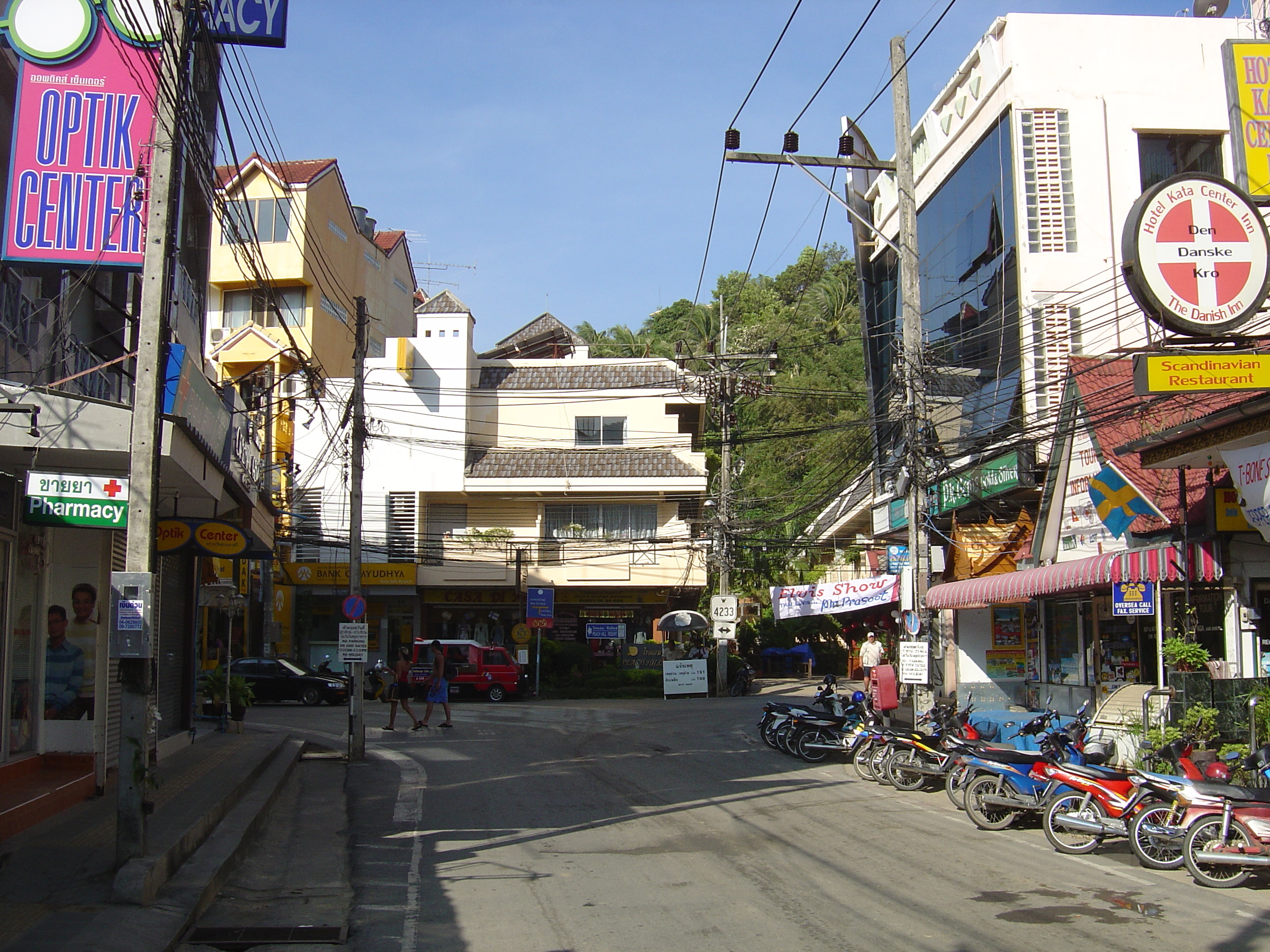 รูปถ่าย ไทย(Thailand) ภูเก็ต(Phuket) กะตะกะรน(Kata Karon) 2005-12 32