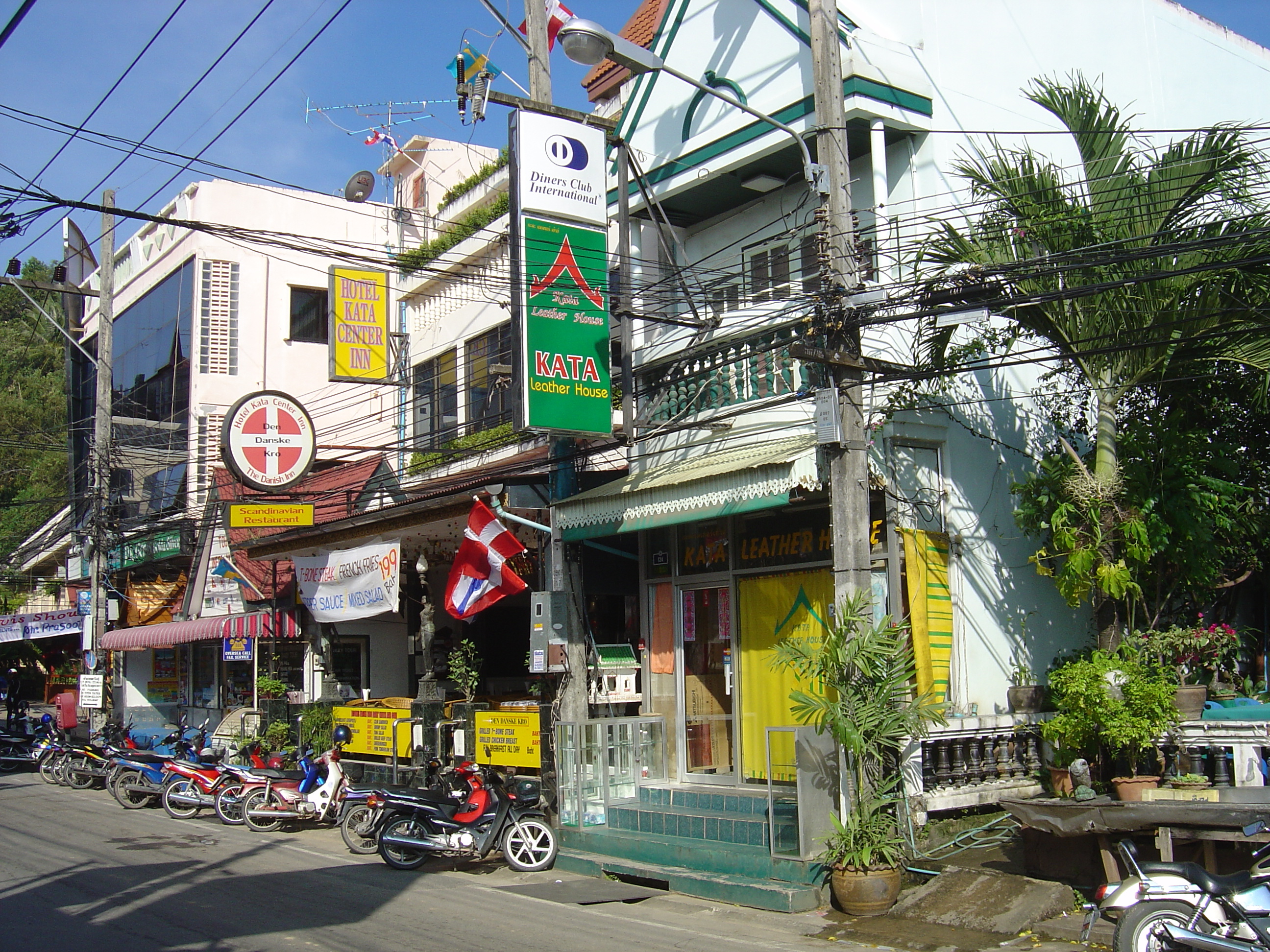 รูปถ่าย ไทย(Thailand) ภูเก็ต(Phuket) กะตะกะรน(Kata Karon) 2005-12 45
