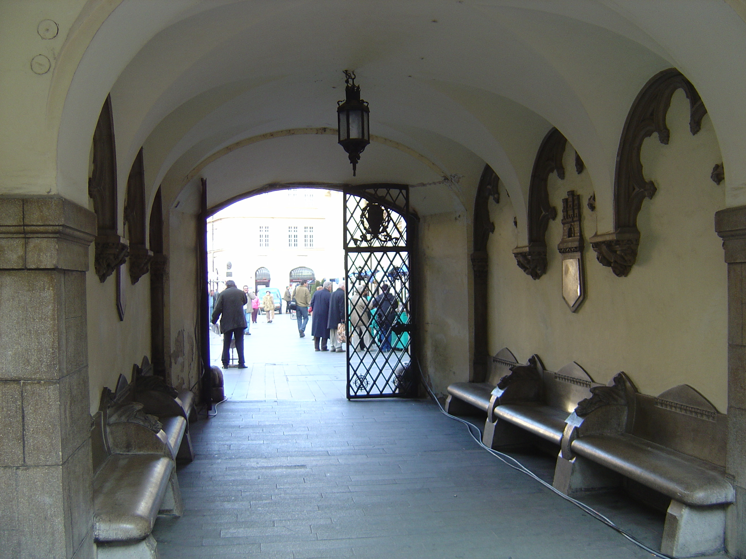 รูปถ่าย สโลวะเกีย(Slovakia) บราทิสลาวา(Bratislava) 2004-11 56