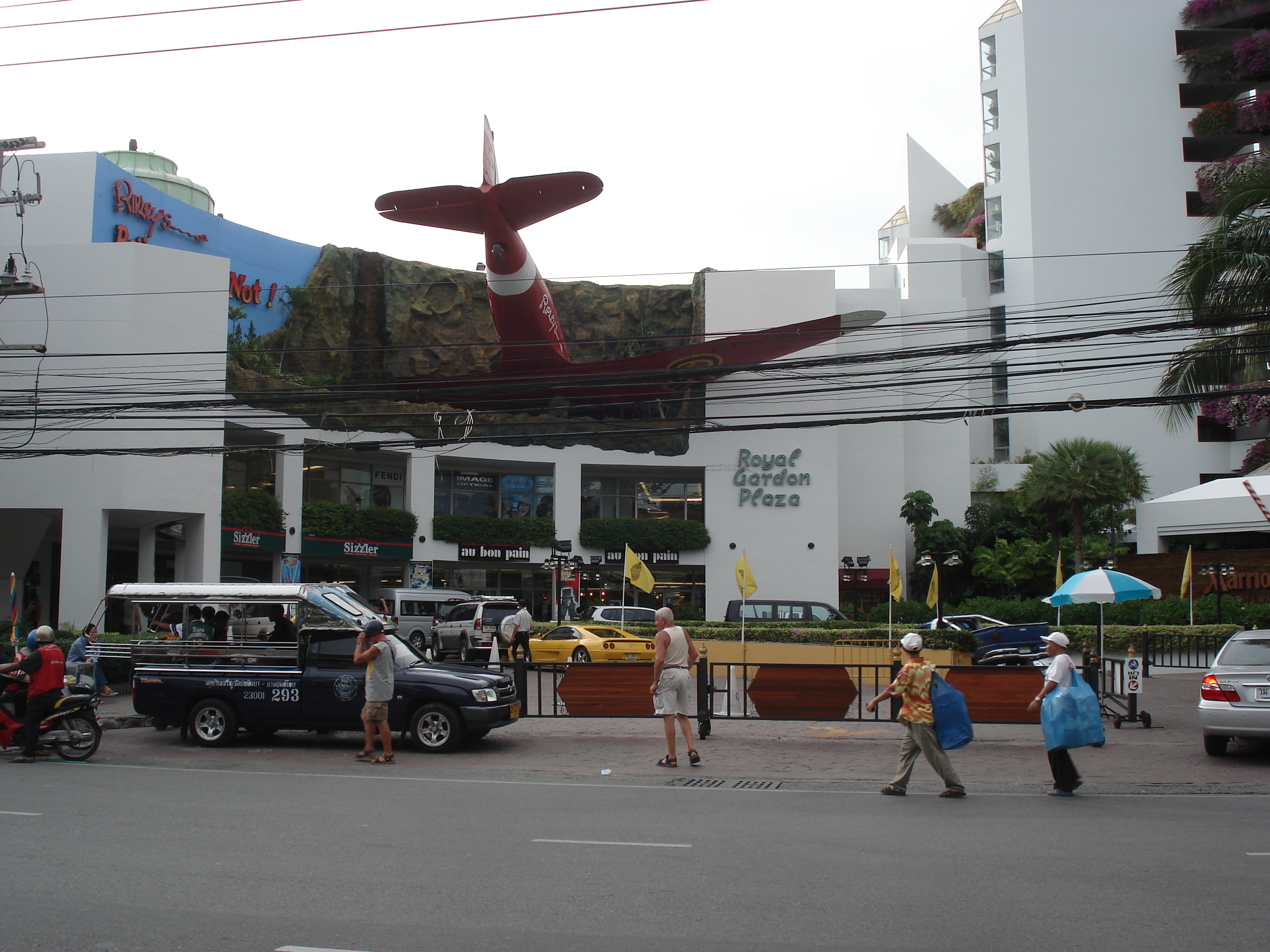 รูปถ่าย ไทย(Thailand) พัทยา(Pattaya) 2006-09 18