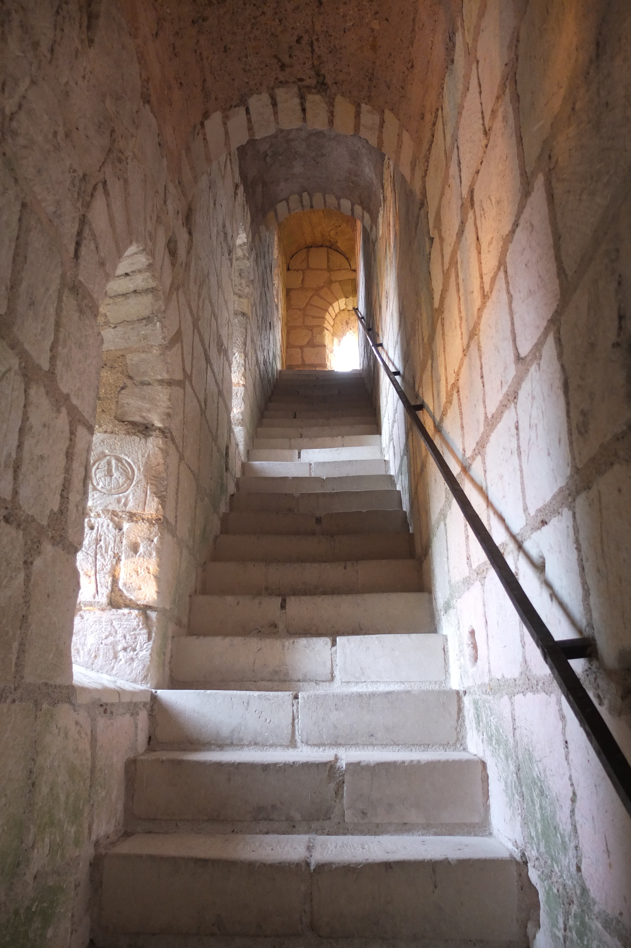 รูปถ่าย ฝรั่งเศส(France) ปราสาทลอช(Loches Castle) 2013-01 63