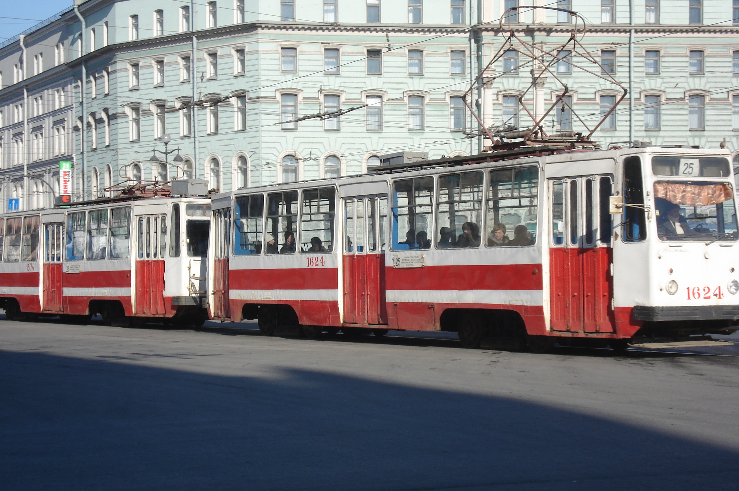 รูปถ่าย รัสเซีย(Russia) เซนต์ปีเตอร์สเบิร์ก(St Petersburg) 2006-03 29