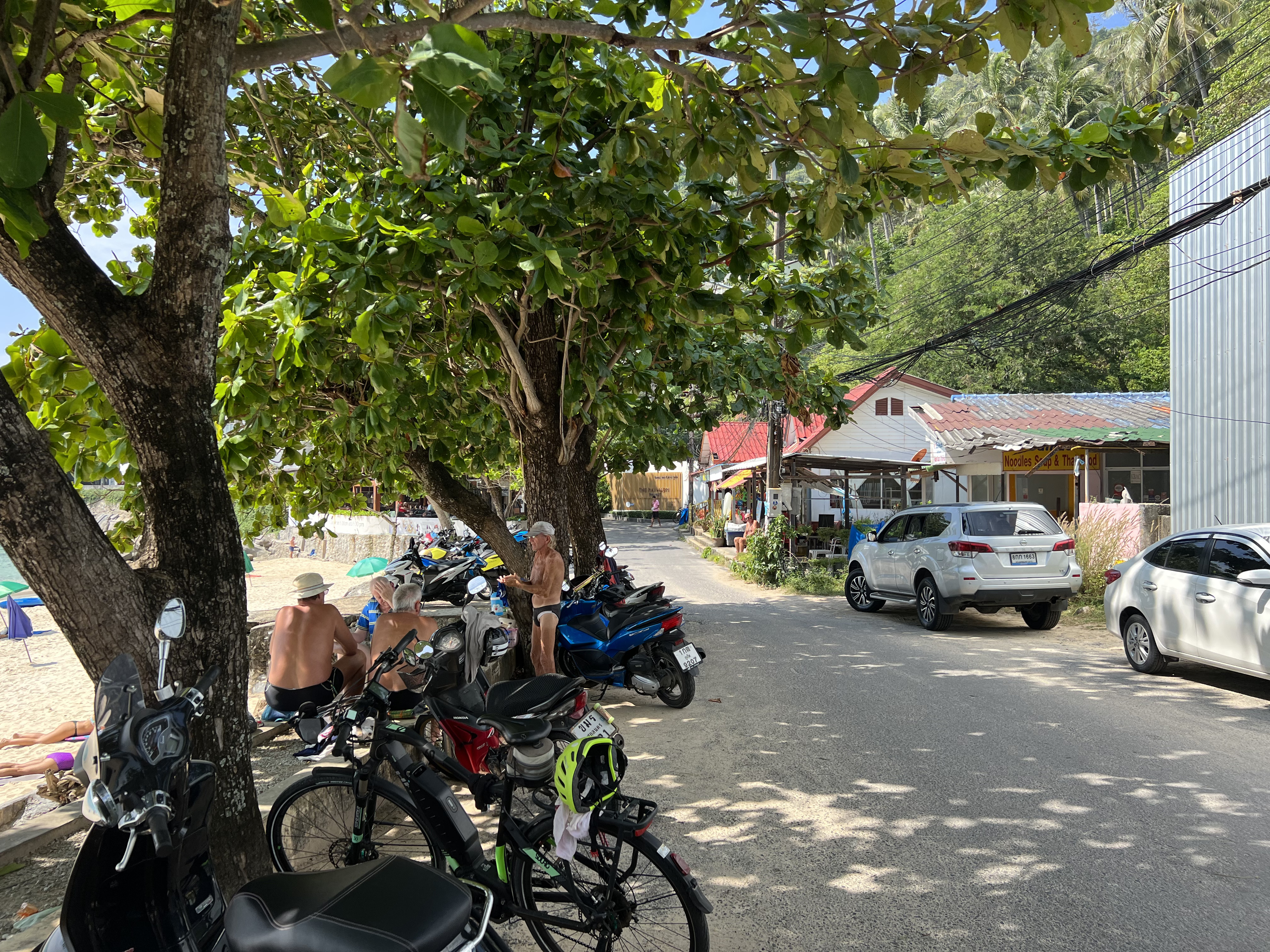รูปถ่าย ไทย(Thailand) ภูเก็ต(Phuket) หาดในหาน(Nai Harn Beach) 2021-12 20