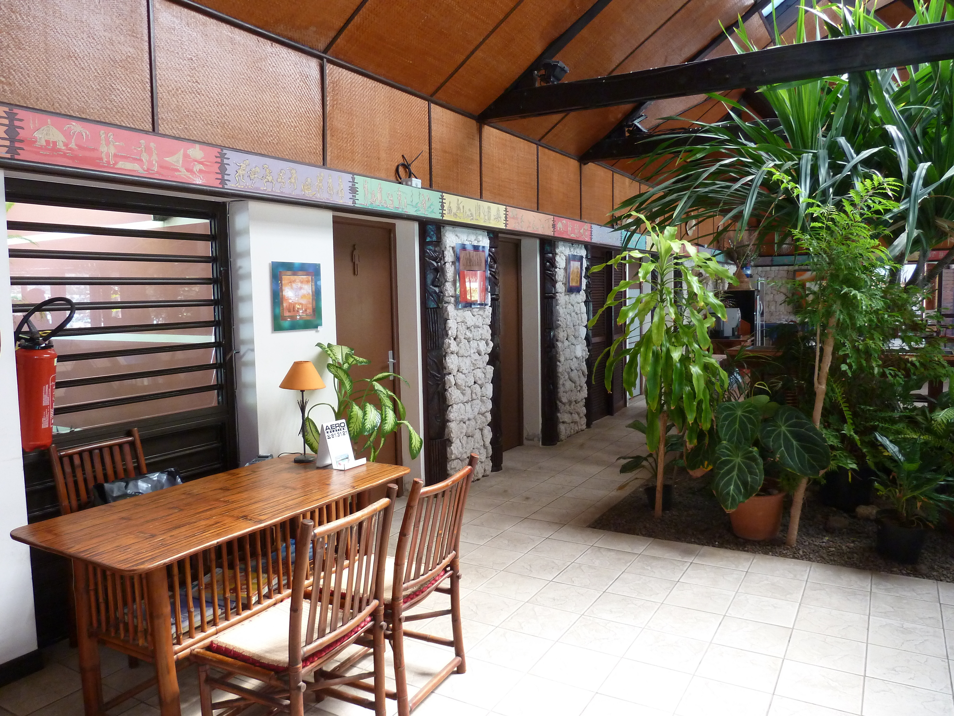 รูปถ่าย นิวแคลิโดเนีย(New Caledonia) เกาะลีฟู(Lifou) โรงแรมเดรฮูวิลเลจ(Drehu Village Hotel) 2010-05 57