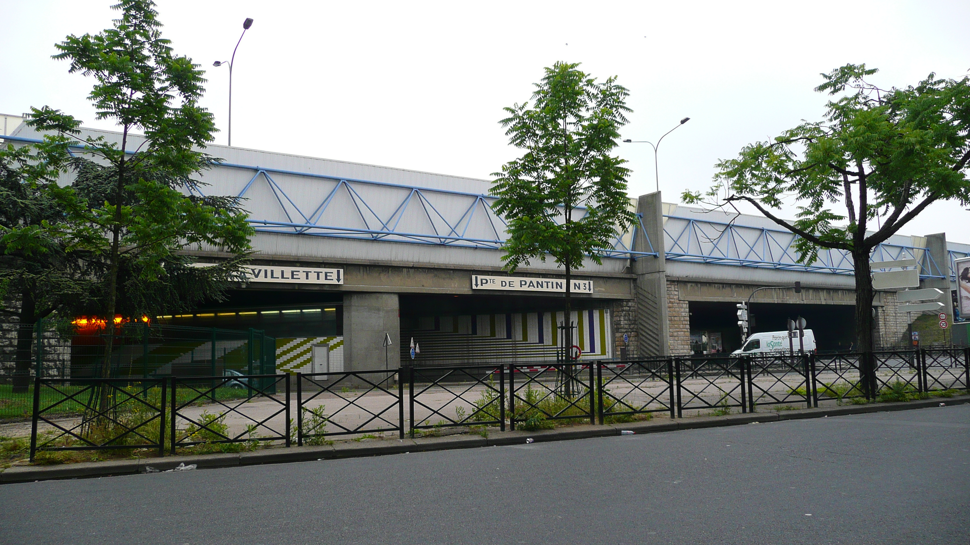 รูปถ่าย ฝรั่งเศส(France) ปารีส(Paris) รอบปารีสด้านเหนือ(Around Paris north) 2007-06 32