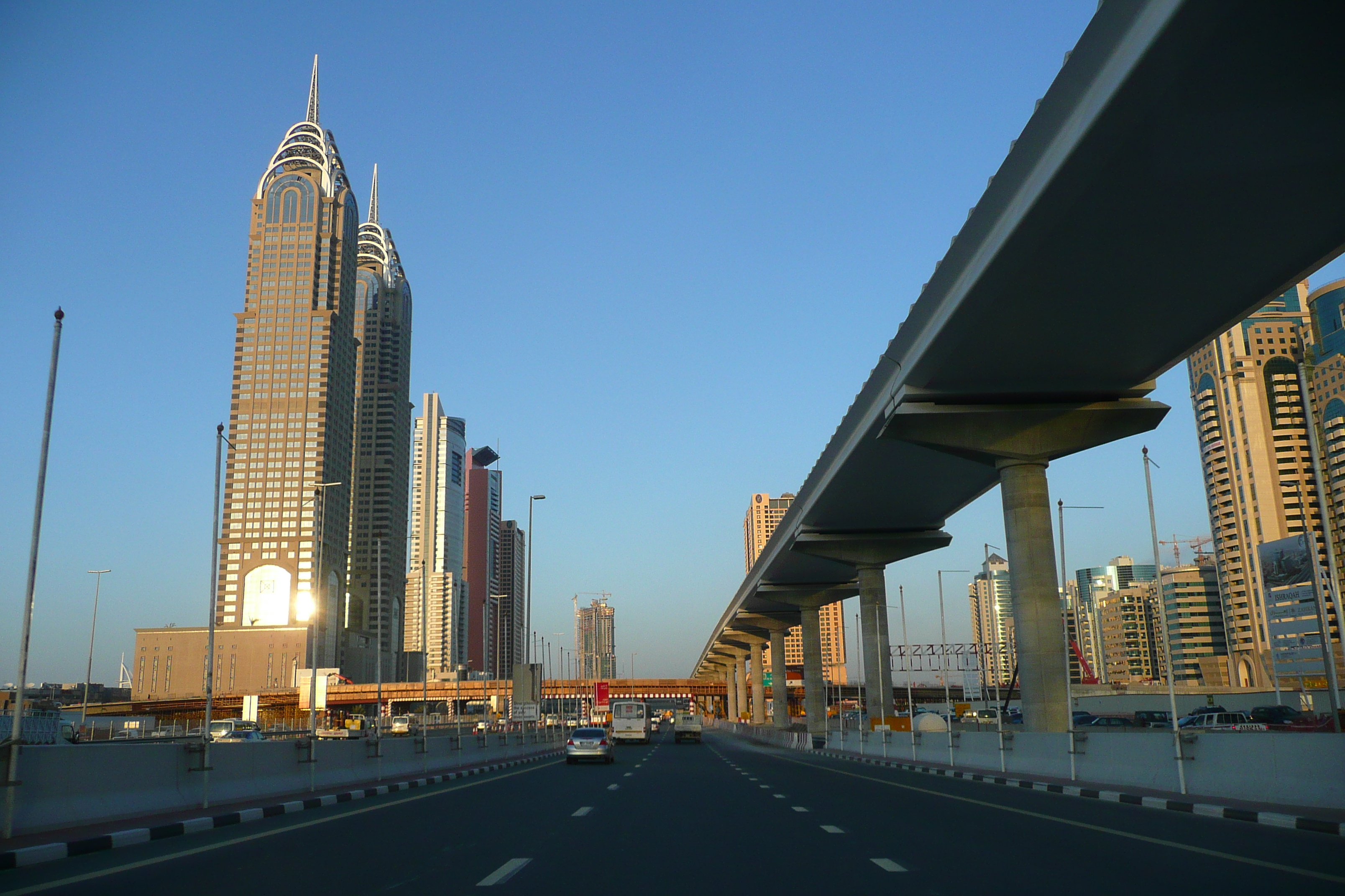 รูปถ่าย สหรัฐอาหรับเอมิเรตส์(United Arab Emirates) ดูไบ(Dubai) จุมัยเราะห์(Jumeirah) 2009-01 2