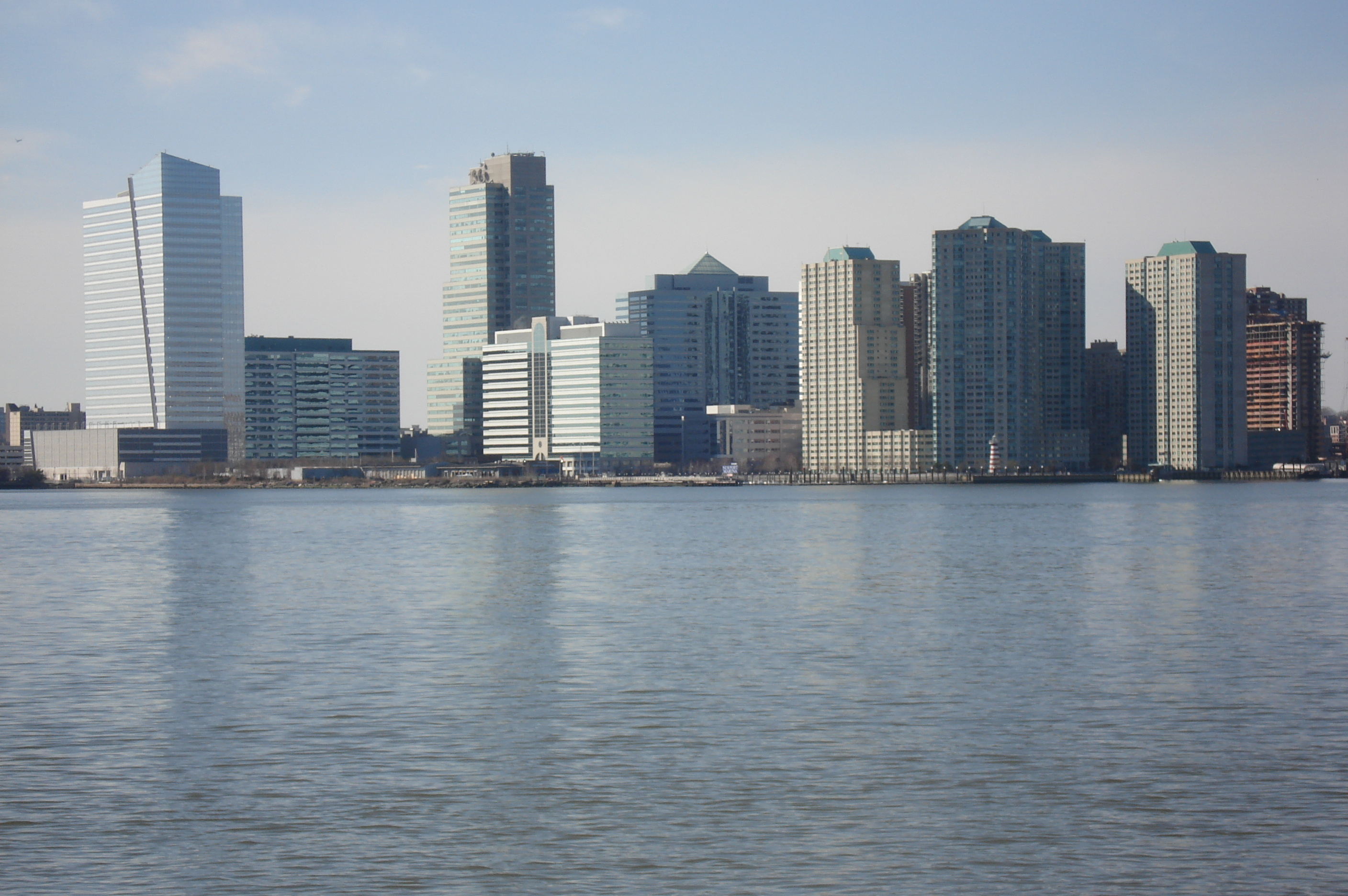 รูปถ่าย สหรัฐอเมริกา(United States) นิวยอร์ก(New York) สวน  แบตเตอรี่(Battery Park) 2006-03 25