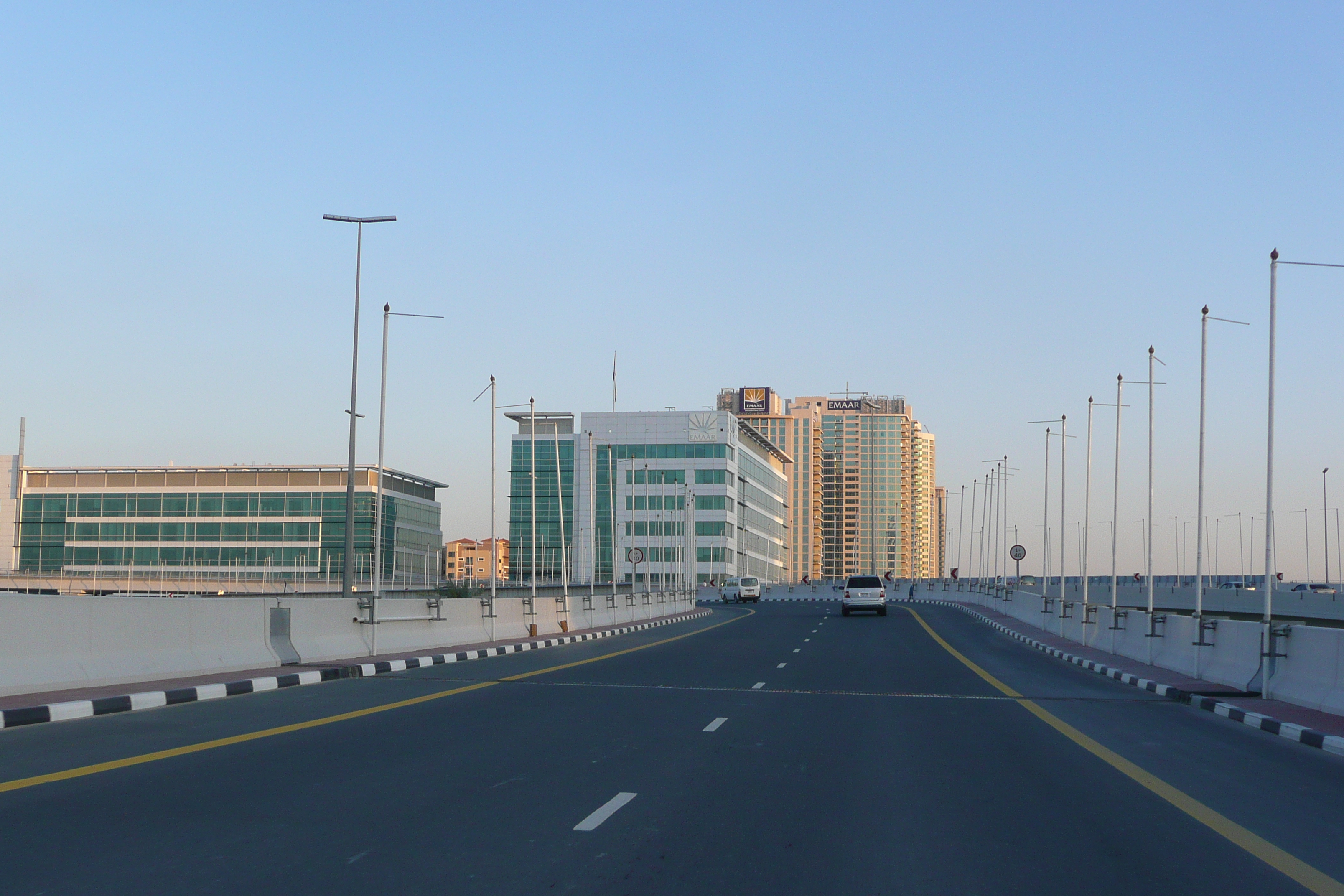 รูปถ่าย สหรัฐอาหรับเอมิเรตส์(United Arab Emirates) ดูไบ(Dubai) จุมัยเราะห์(Jumeirah) 2009-01 31