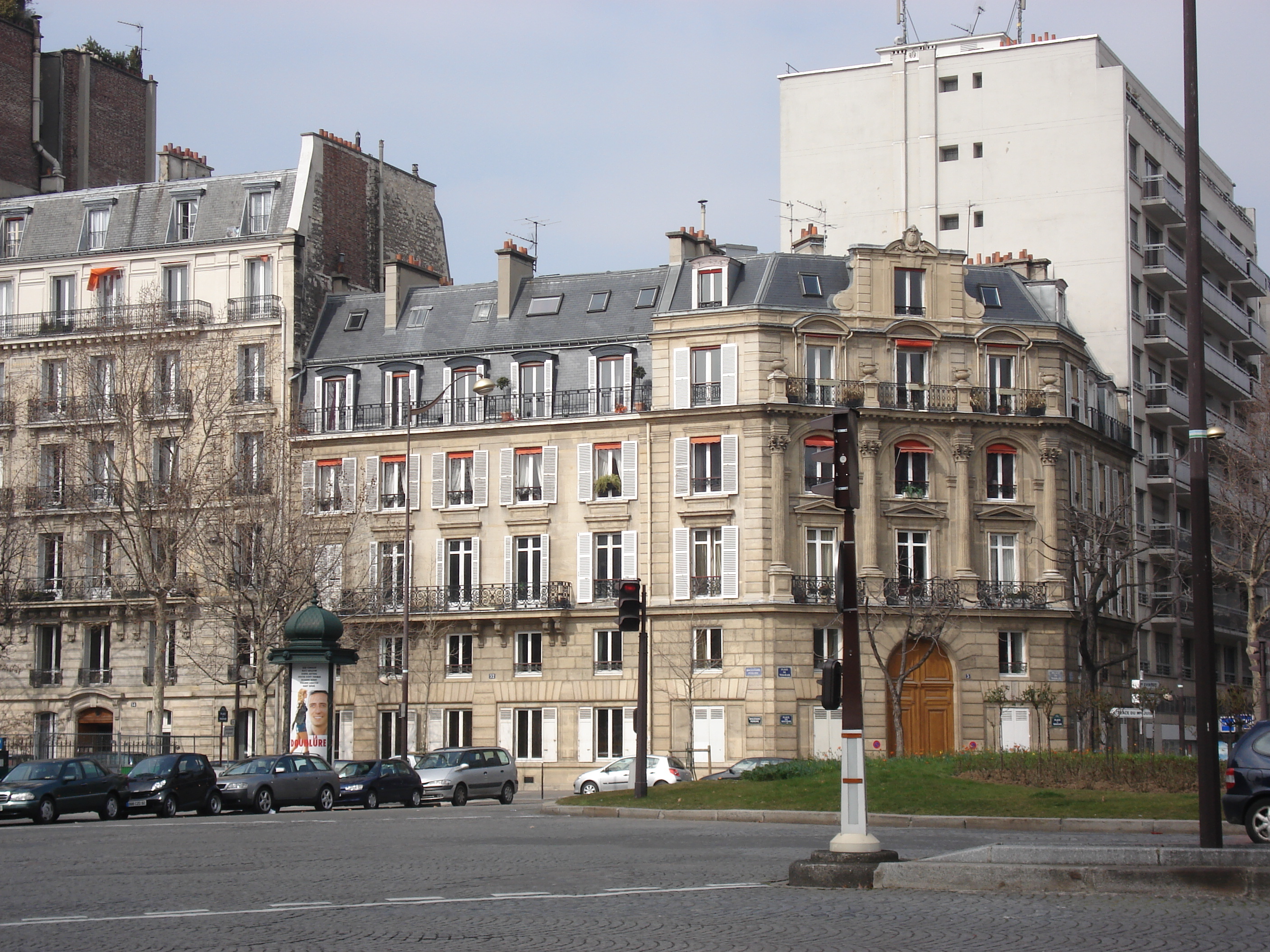รูปถ่าย ฝรั่งเศส(France) ปารีส(Paris) คุ้มที่ 17 (17th Arrondissement) จัตุรัสวากราม(Place Wagram) 2006-03 1