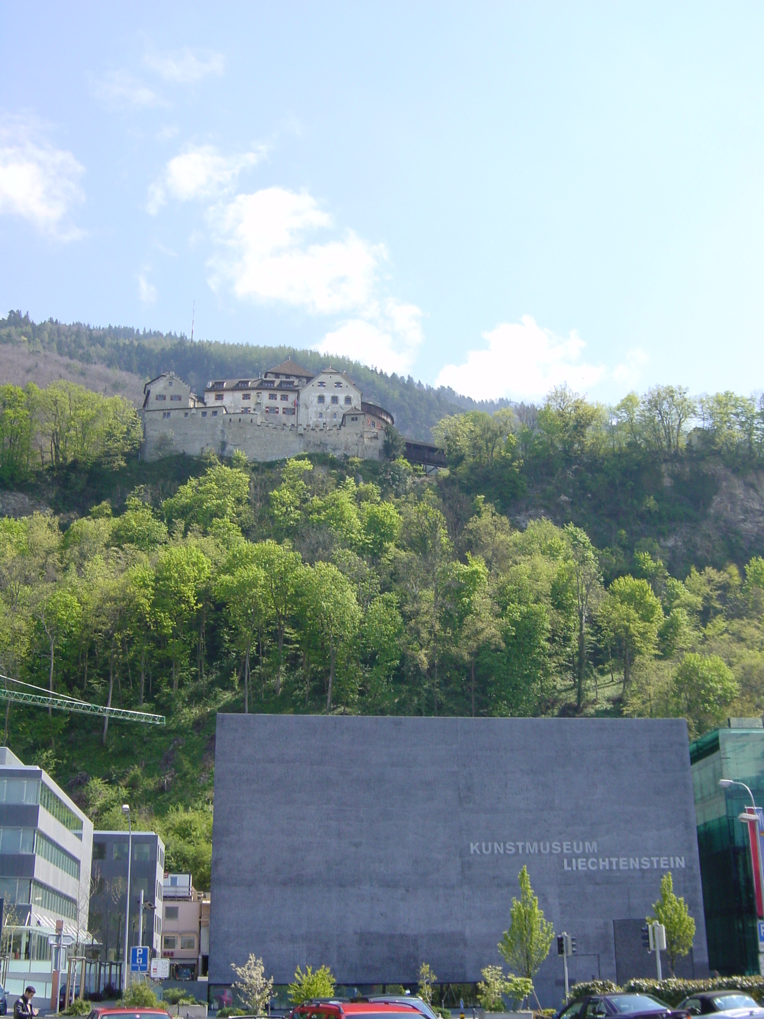 รูปถ่าย ลิกเตนสไตน์(Liechtenstein) วาดุซ(Vaduz) 2002-04 4