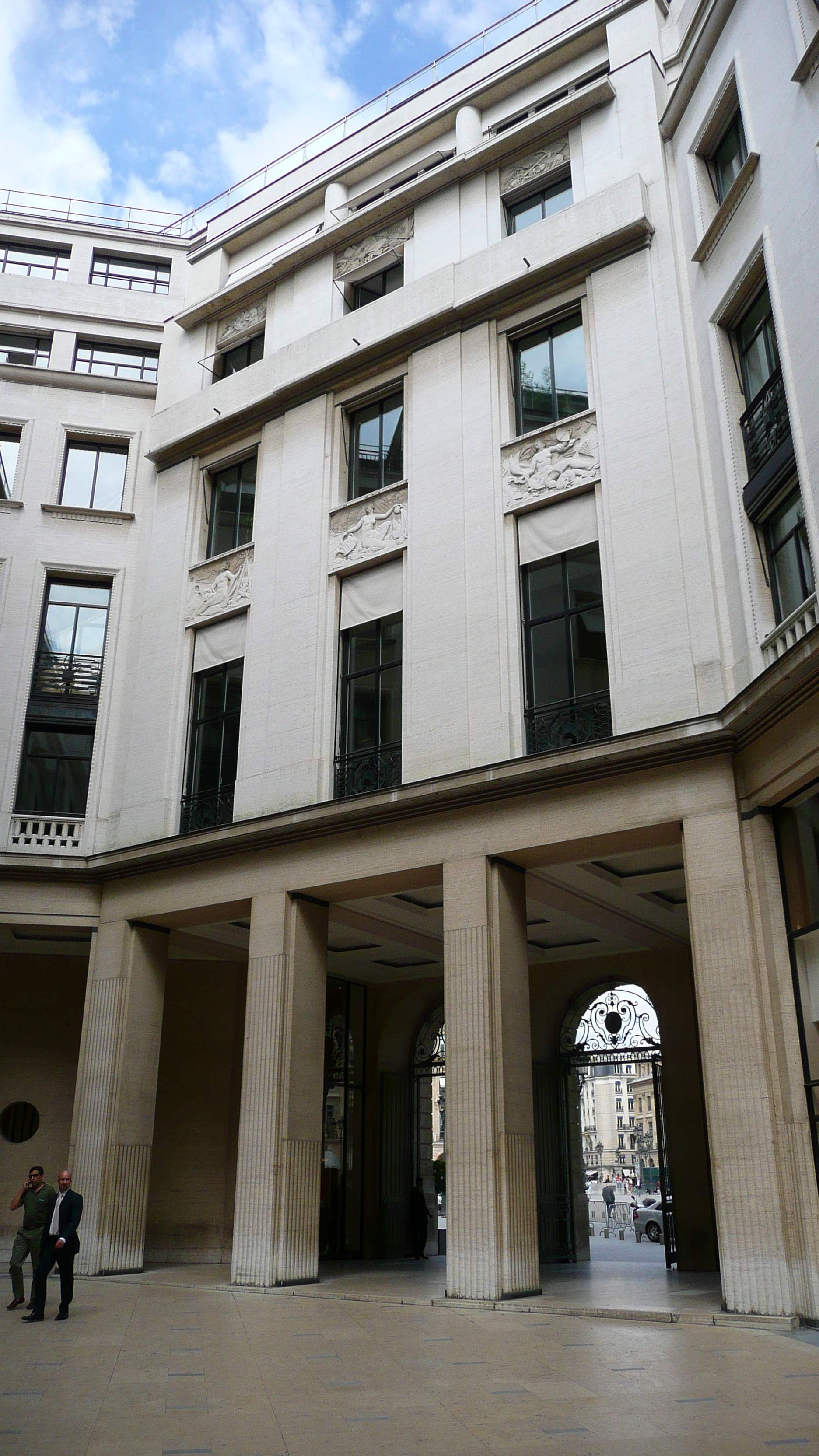 รูปถ่าย ฝรั่งเศส(France) ปารีส(Paris) จัตุรัสว็องโดม(Place Vendome) 2007-07 49