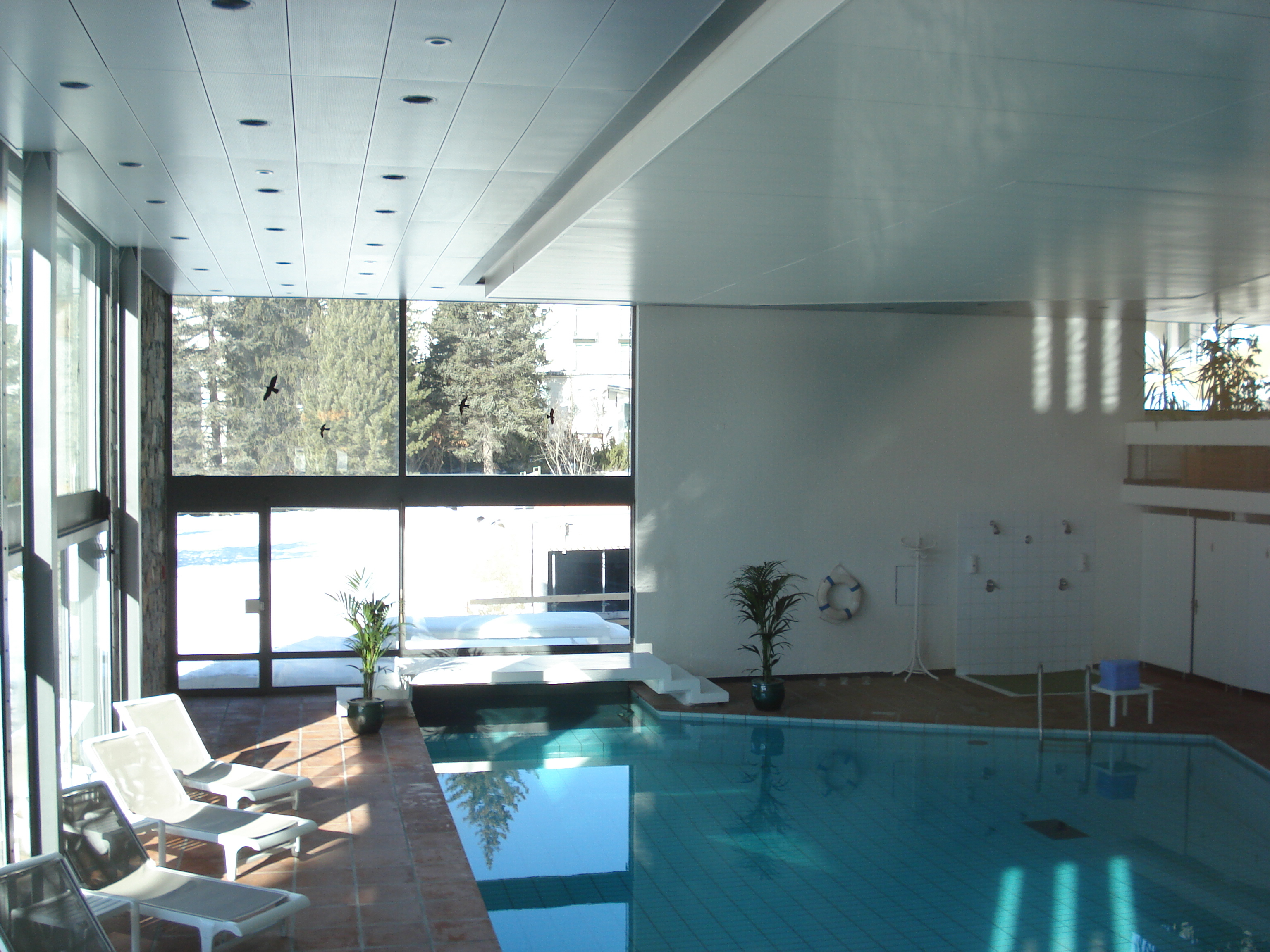 รูปถ่าย สวิสเซอร์แลนด์(Switzerland) ปองเทรซีน่า(Pontresina) โรงแรมแกรนด์โครเนนโฮฟ(Grand Hotel Kronenhof) 2007-01 81