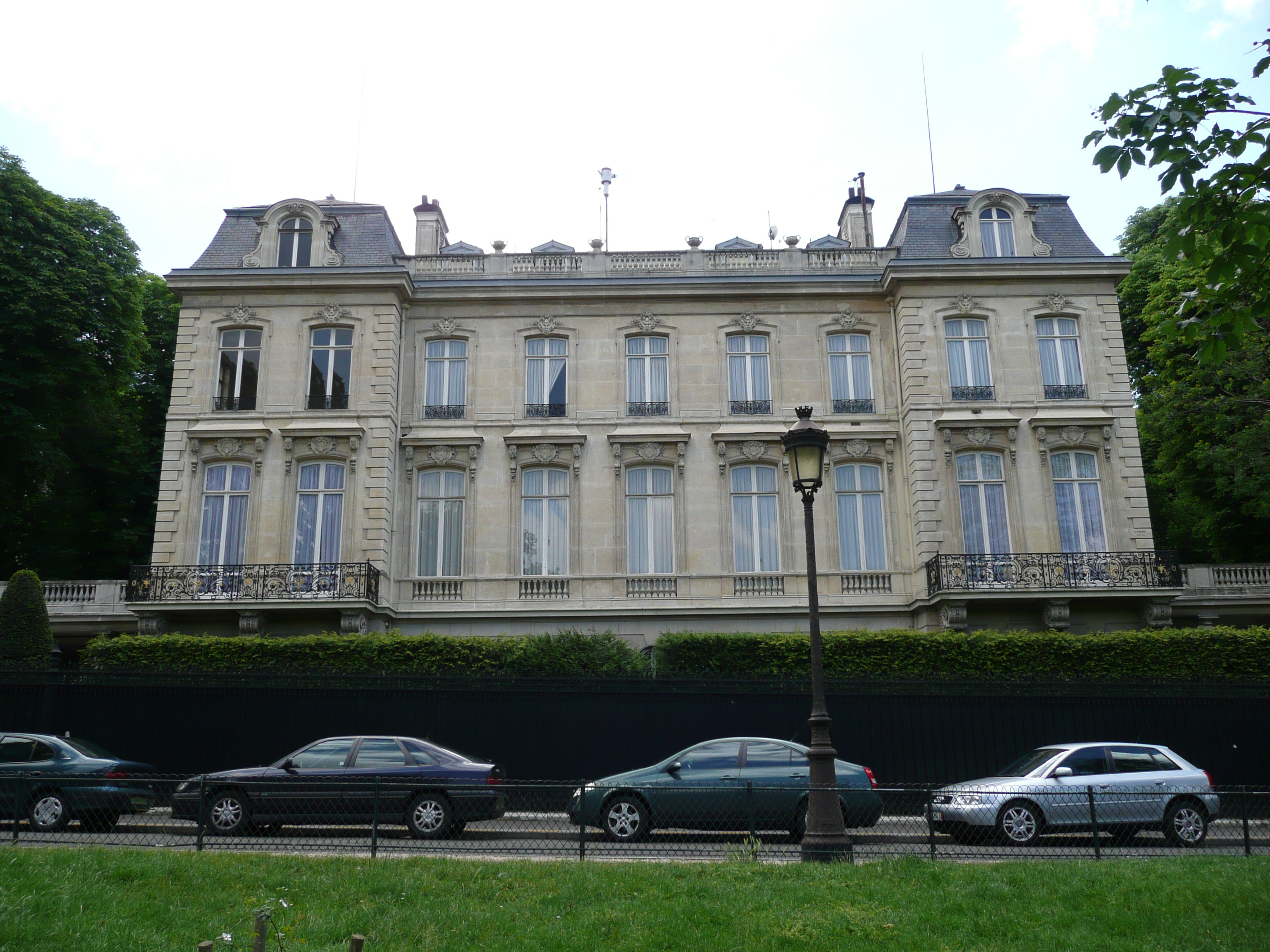 รูปถ่าย ฝรั่งเศส(France) ปารีส(Paris) ถนนฟอช(Avenue Foch) 2007-06 194