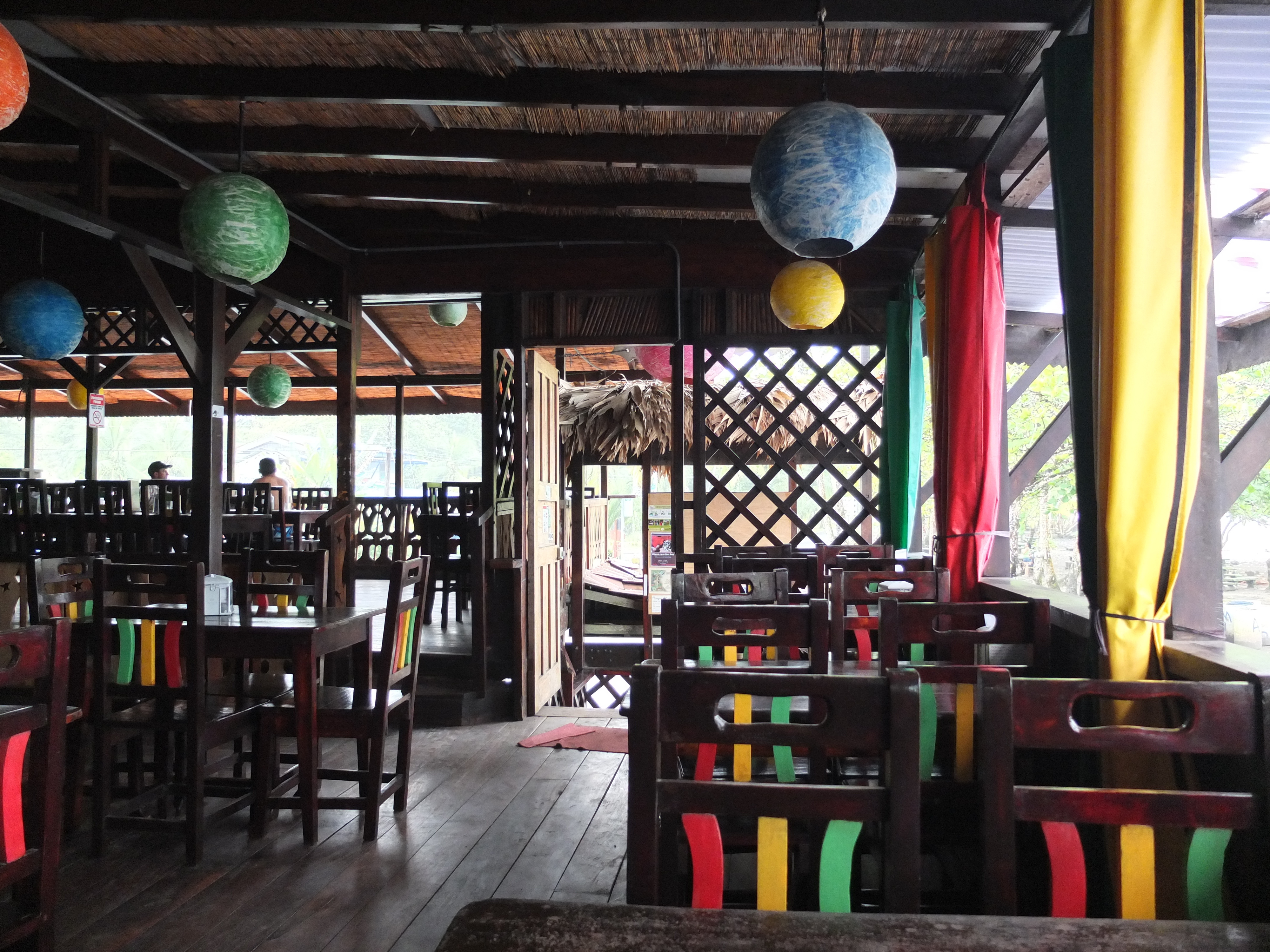 รูปถ่าย คอสตาริกา(Costa Rica) ปวยร์โตเบียโฆเดตาลามังกา(Puerto Viejo de Talamanca) 2015-03 31
