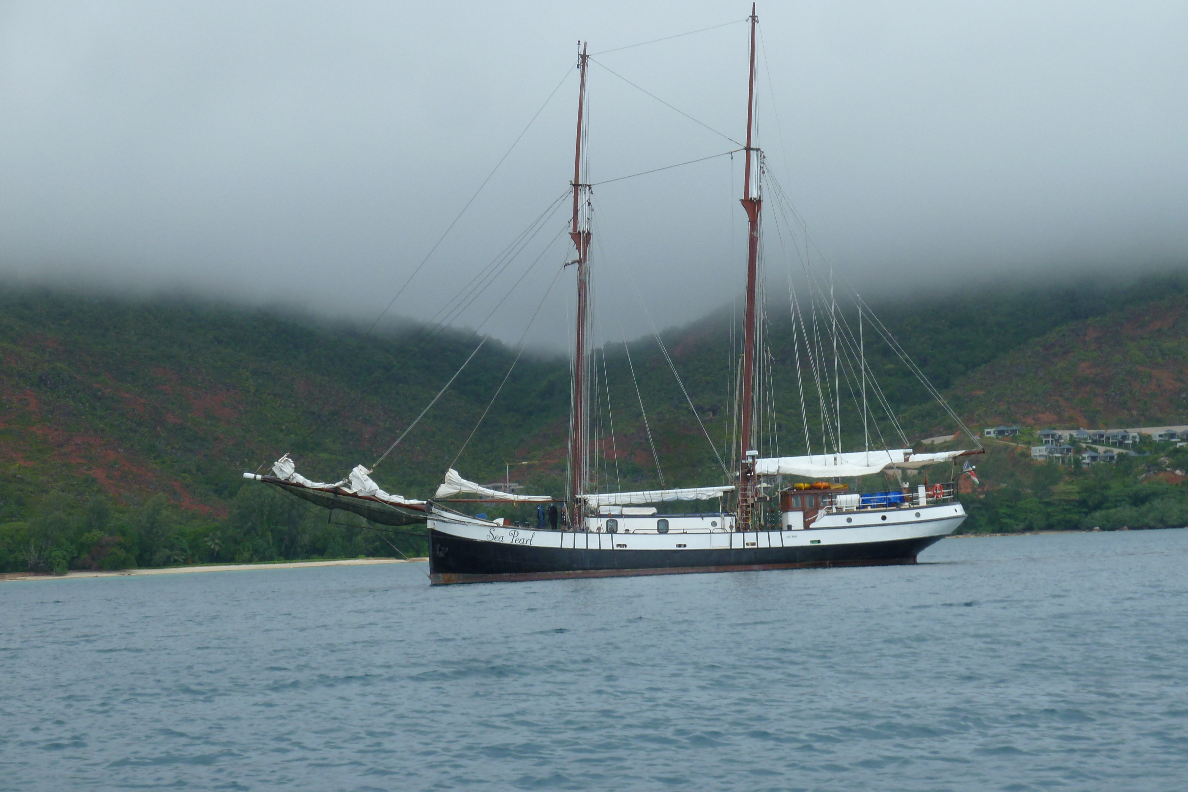 รูปถ่าย เซเชลส์(Seychelles) อ่าวอ็องส์ปอสเซสซียง(Anse Possession) 2011-10 11