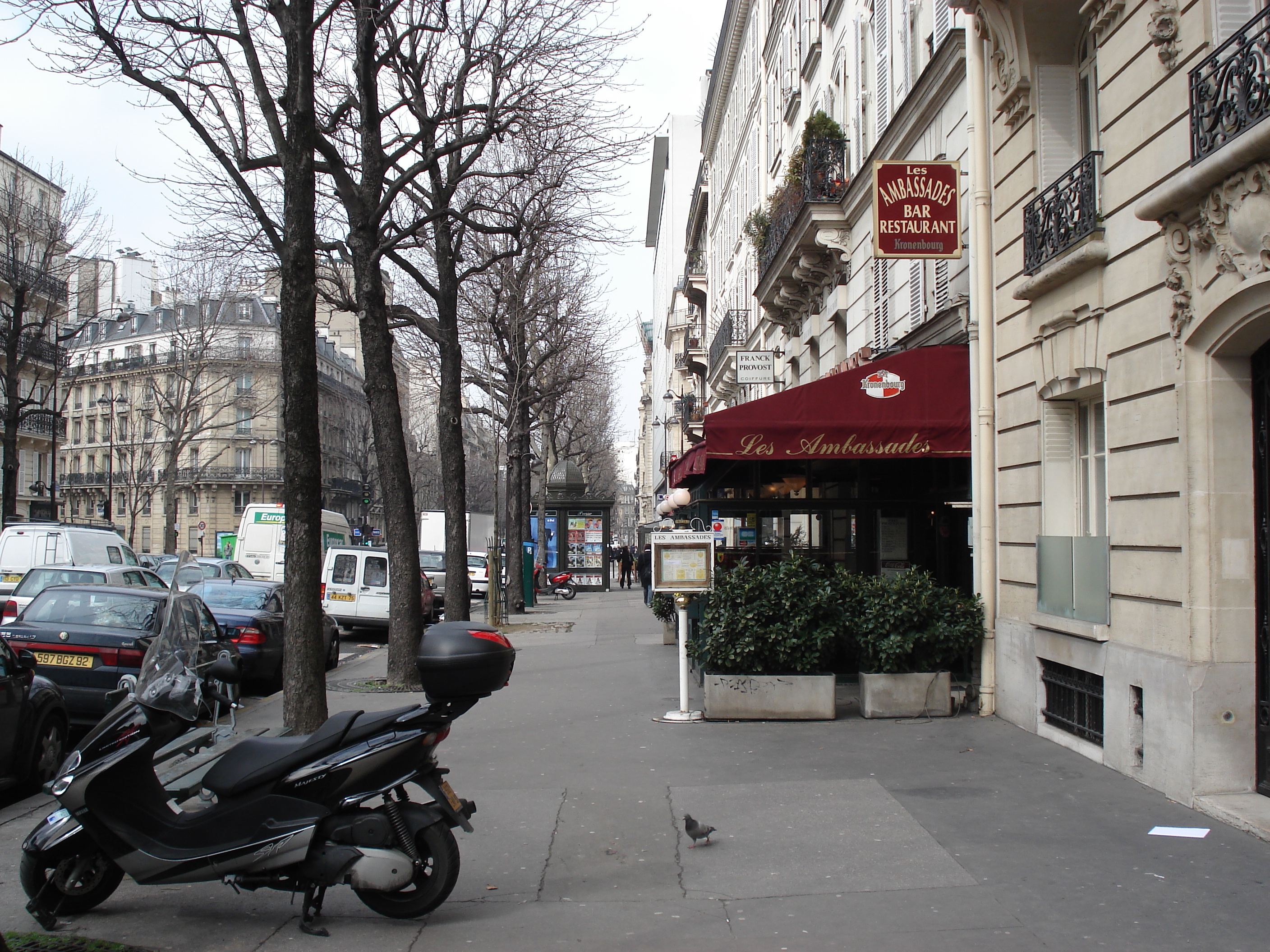 รูปถ่าย ฝรั่งเศส(France) ปารีส(Paris) บูเลอวาร์ด  มาเลแอร์บ(Boulevard Malesherbes) 2006-03 22