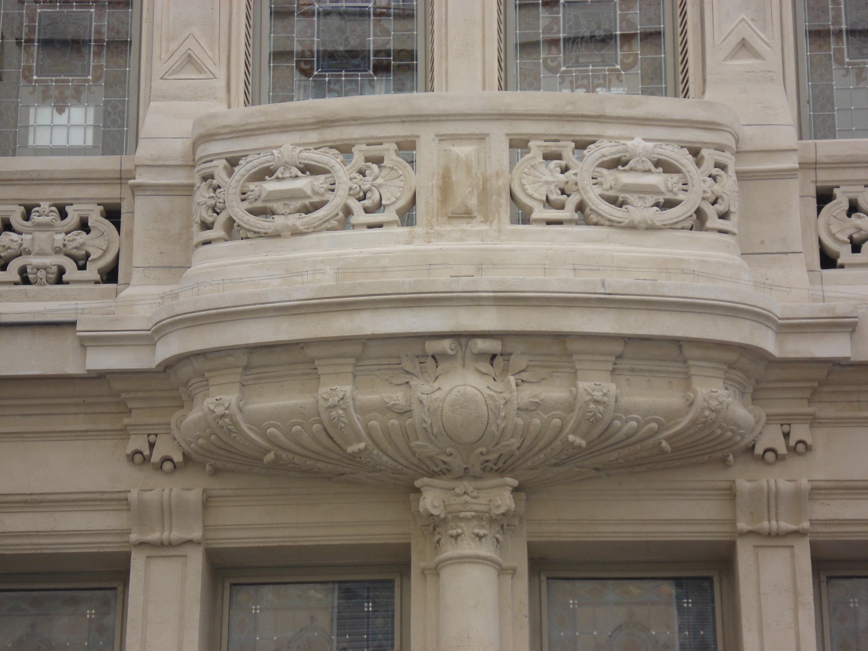 รูปถ่าย ฝรั่งเศส(France) ปารีส(Paris) บูเลอวาร์ด  มาเลแอร์บ(Boulevard Malesherbes) 2006-03 0