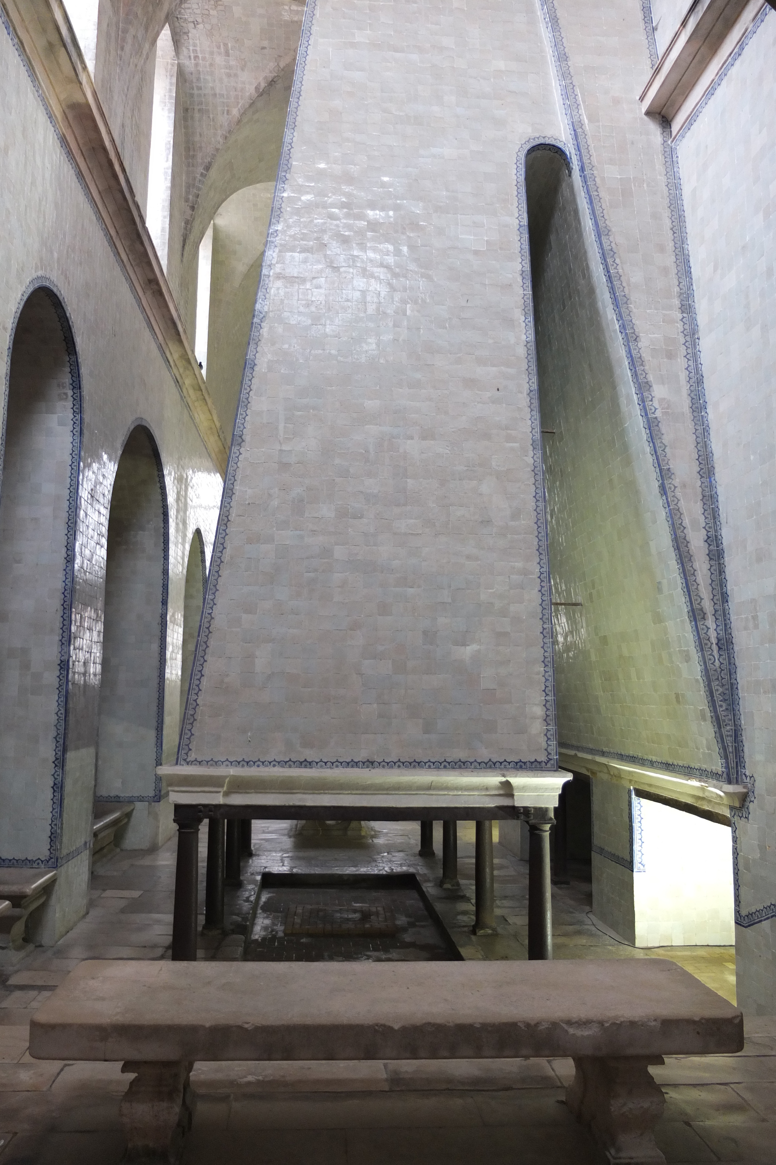 รูปถ่าย โปรตุเกส(Portugal) อัลโกบาซา(Alcobaca) 2013-01 122