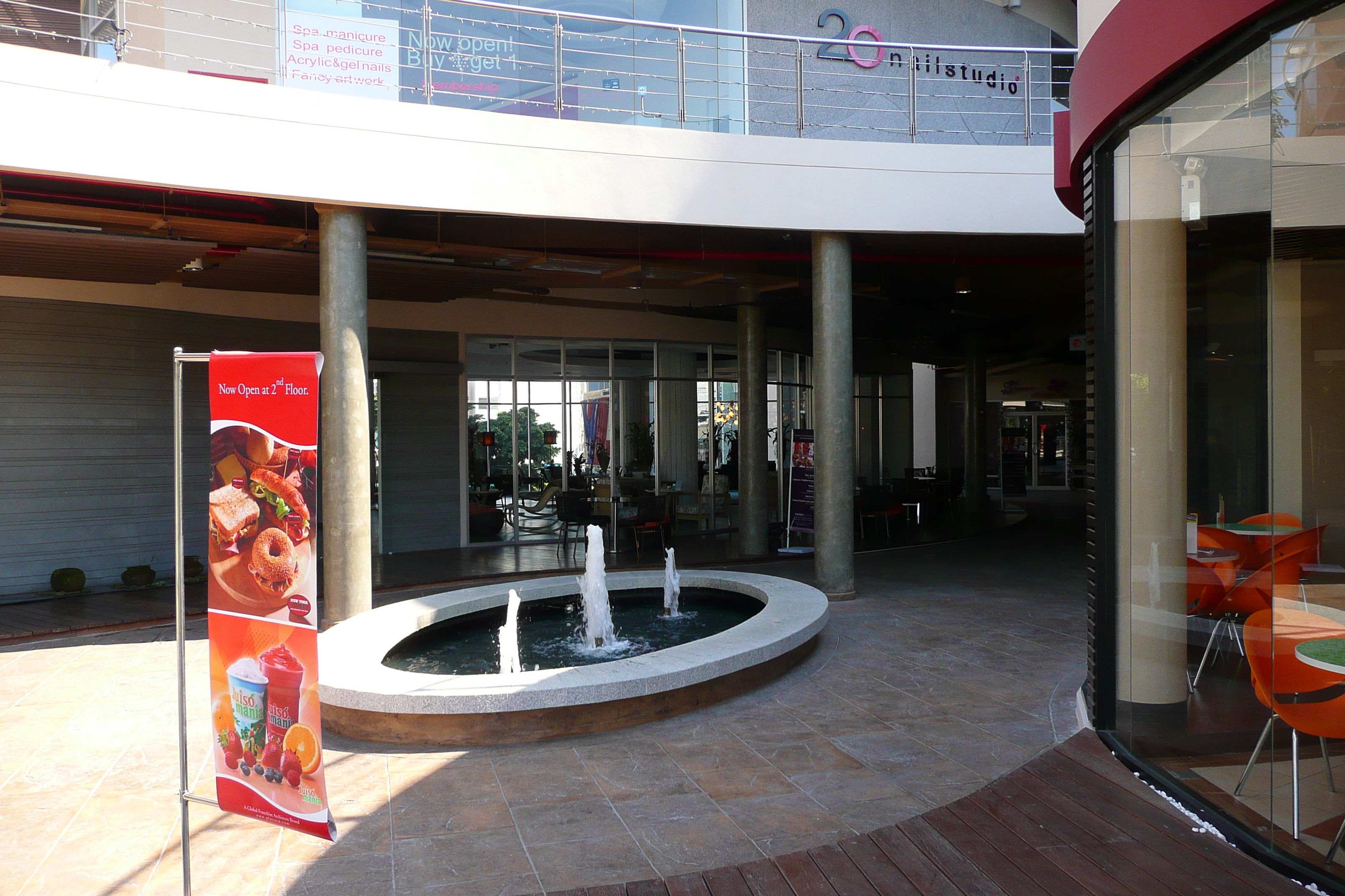 รูปถ่าย ไทย(Thailand) พัทยา(Pattaya) ถนนพัทยาอเวนิว(Pattaya Avenue) 2008-01 44
