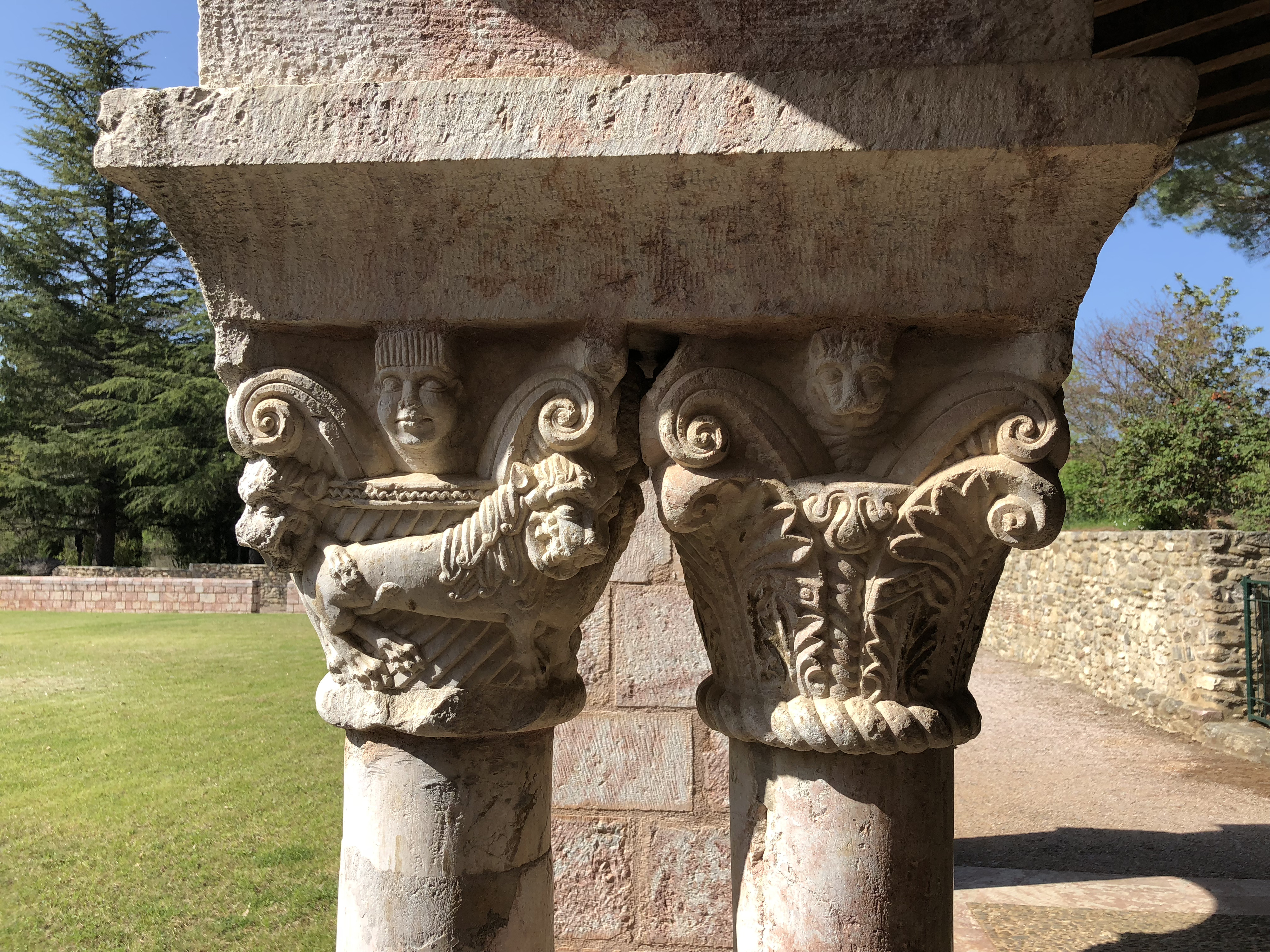 รูปถ่าย ฝรั่งเศส(France) แอบบีแซ็งมีแชลเดอกุกซา(Abbaye Saint-Michel de Cuxa) 2018-04 63
