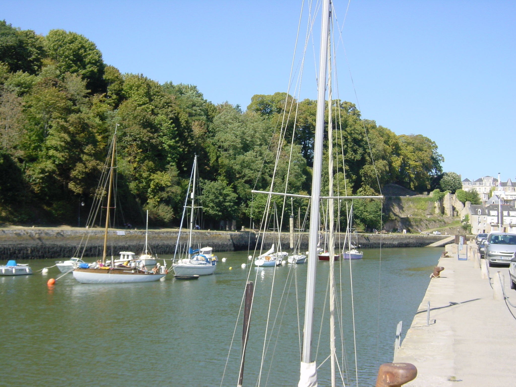 รูปถ่าย ฝรั่งเศส(France) แซ็งต์-อาน-ดอแร(Saint anne d'auray) 2003-09 17