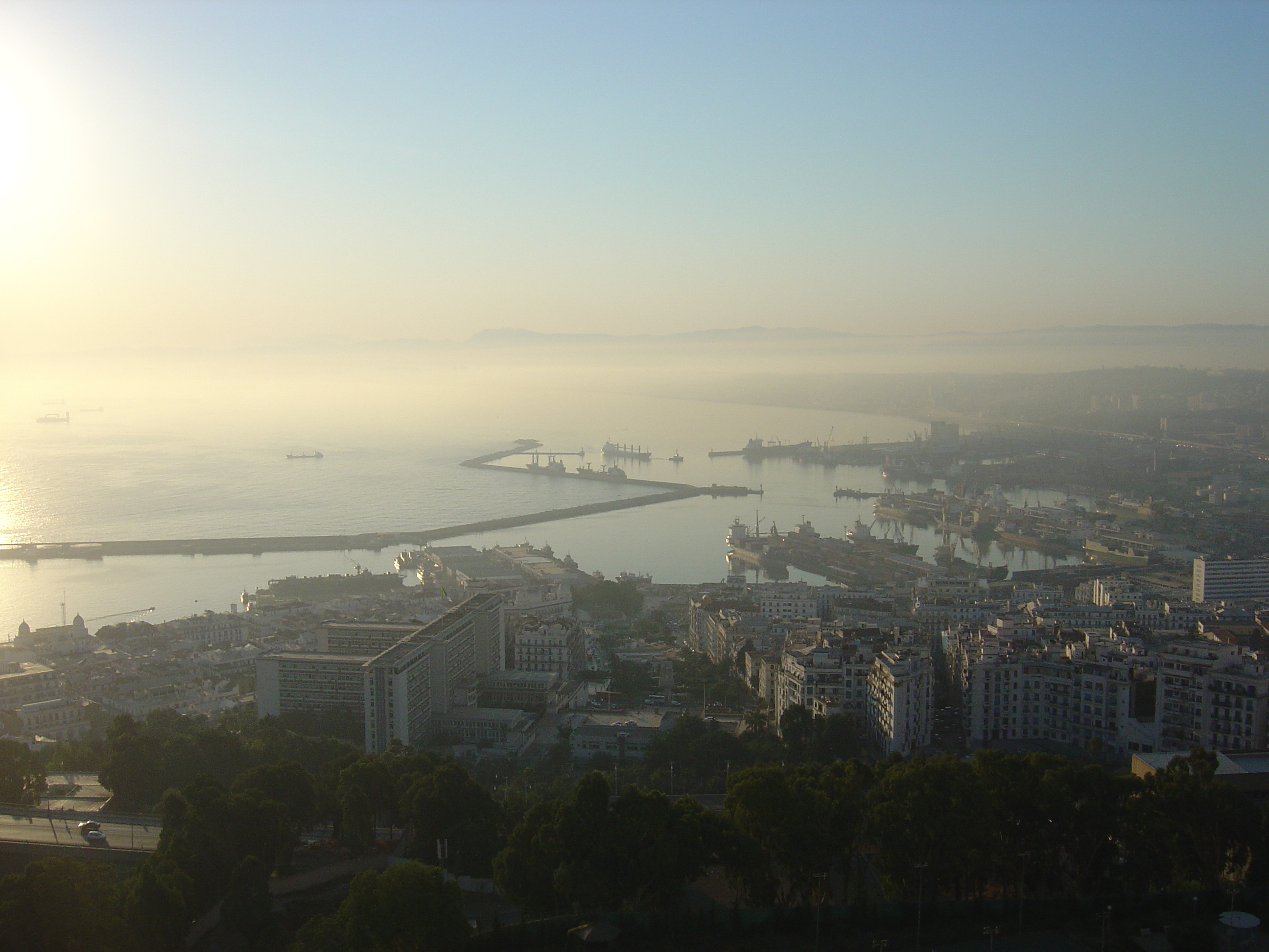 รูปถ่าย แอลจีเรีย(Algeria) แอลเจียร์(Algiers) 2004-09 16