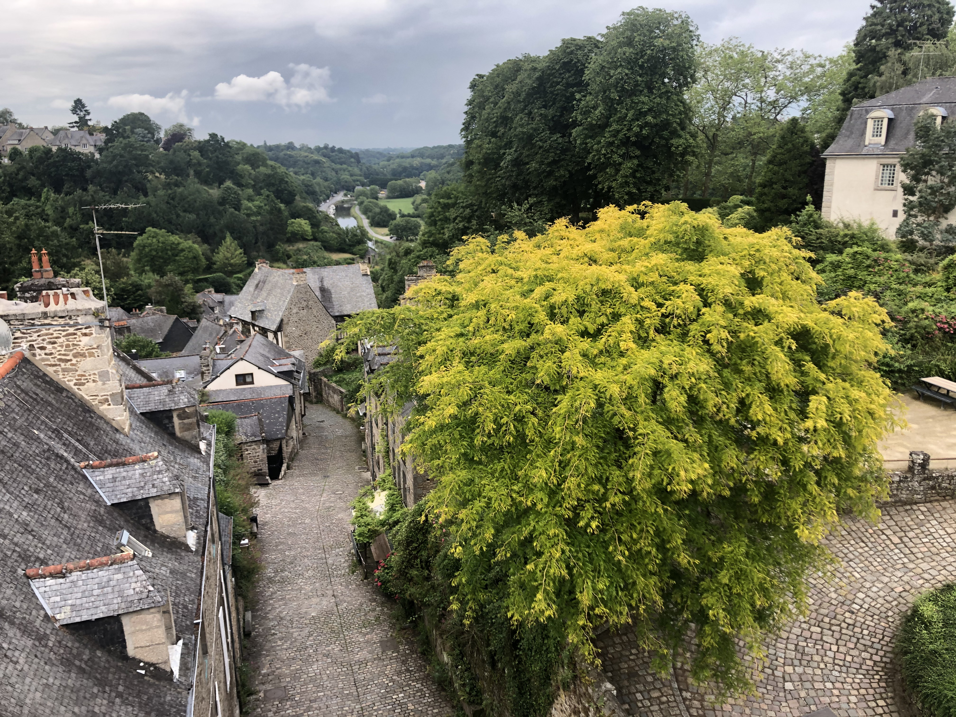 รูปถ่าย ฝรั่งเศส(France) ดีน็อง(Dinan) 2020-06 38