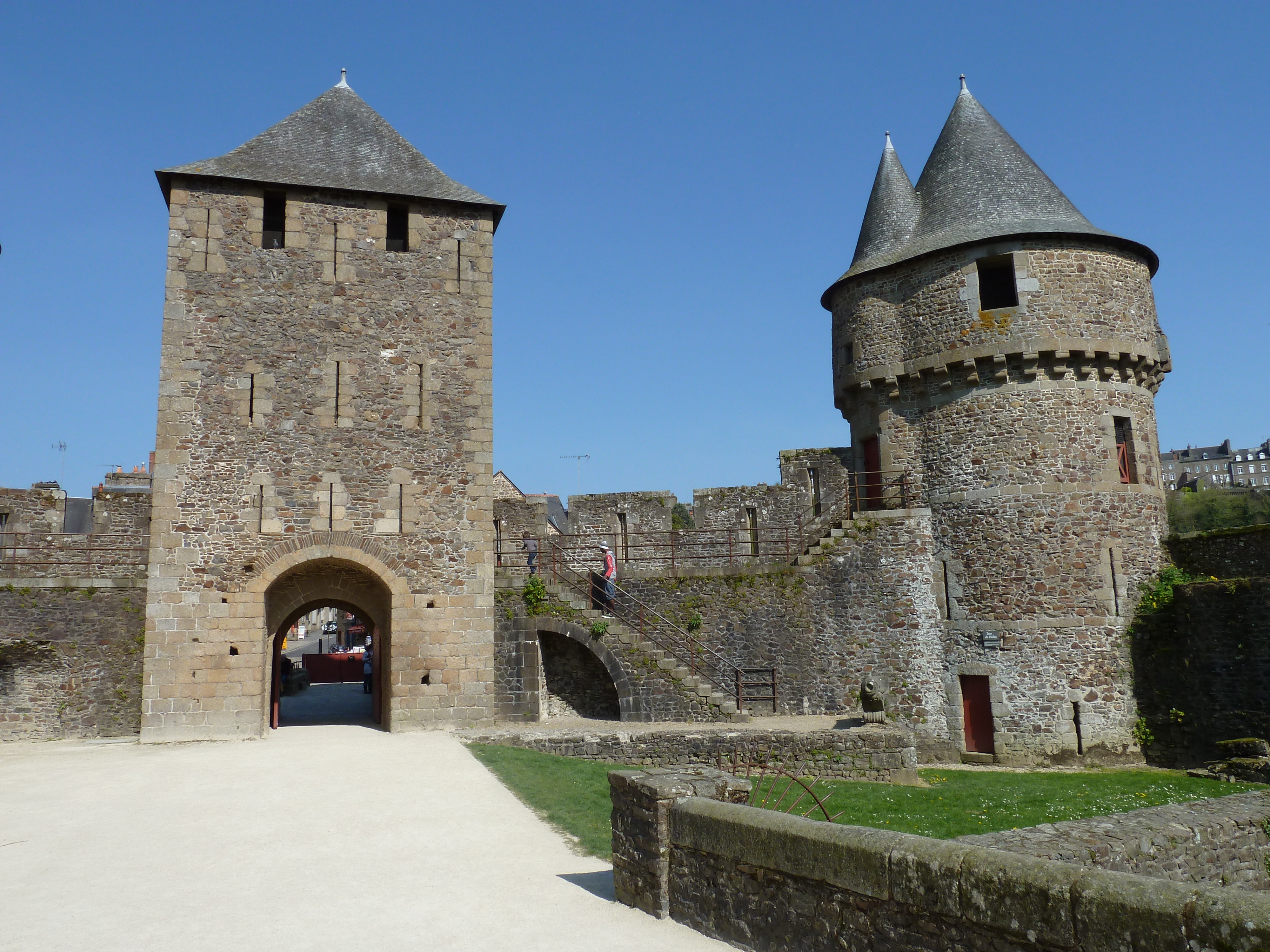 รูปถ่าย ฝรั่งเศส(France) ฟูแฌร์(Fougeres) 2010-04 169