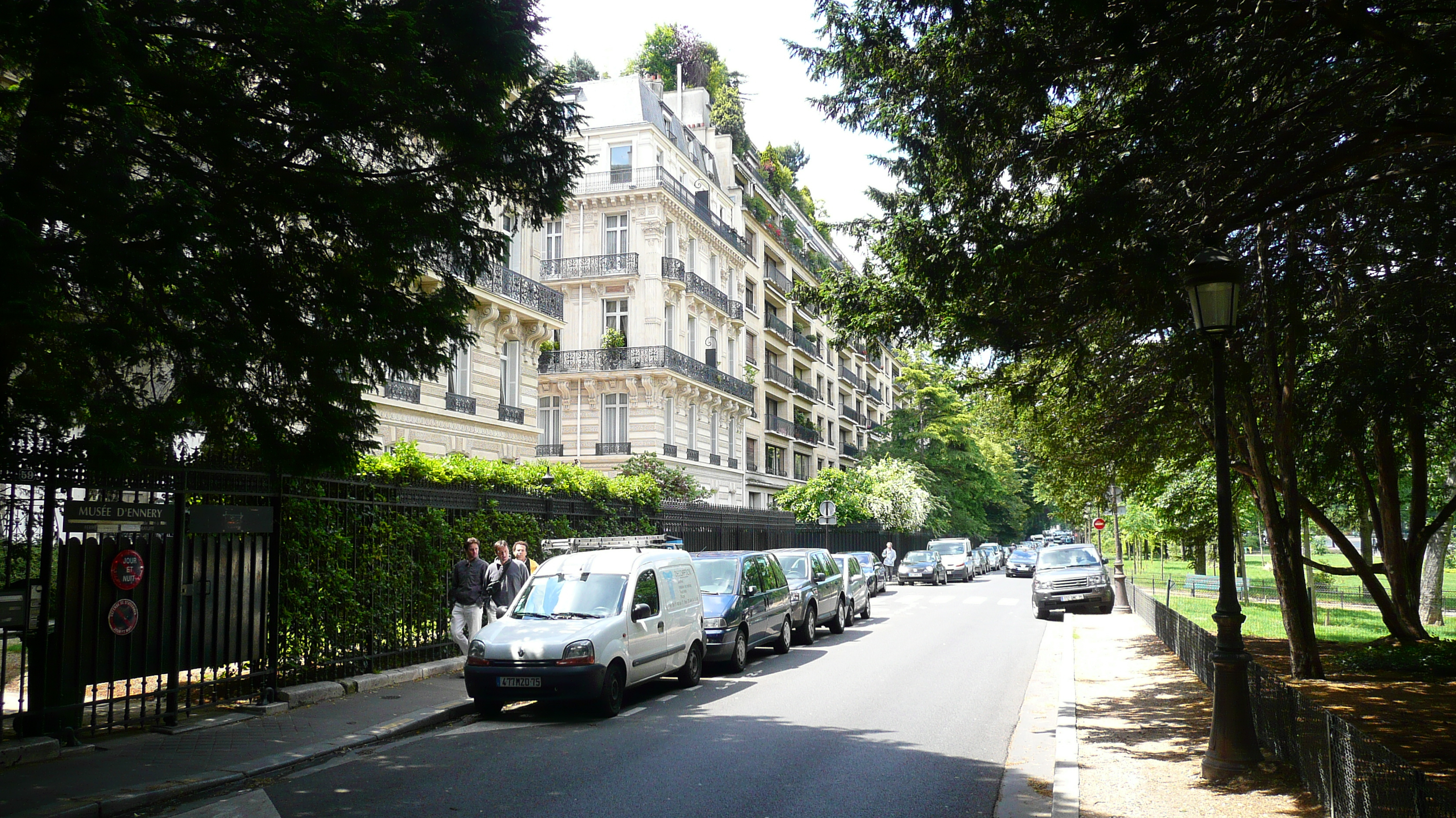 รูปถ่าย ฝรั่งเศส(France) ปารีส(Paris) ถนนฟอช(Avenue Foch) 2007-06 87