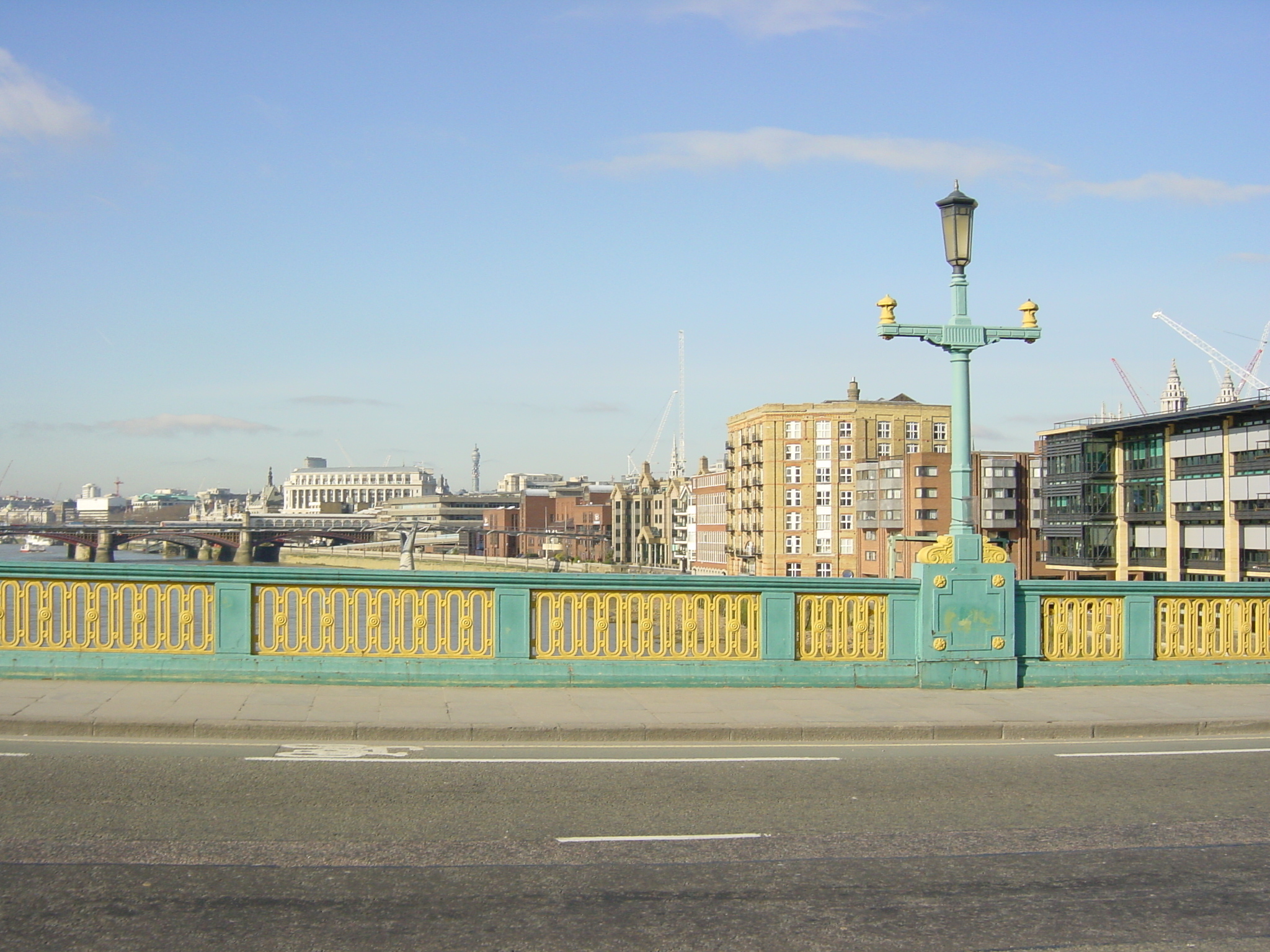 รูปถ่าย อังกฤษ(United Kingdom) ลอนดอน(London) 2002-02 60
