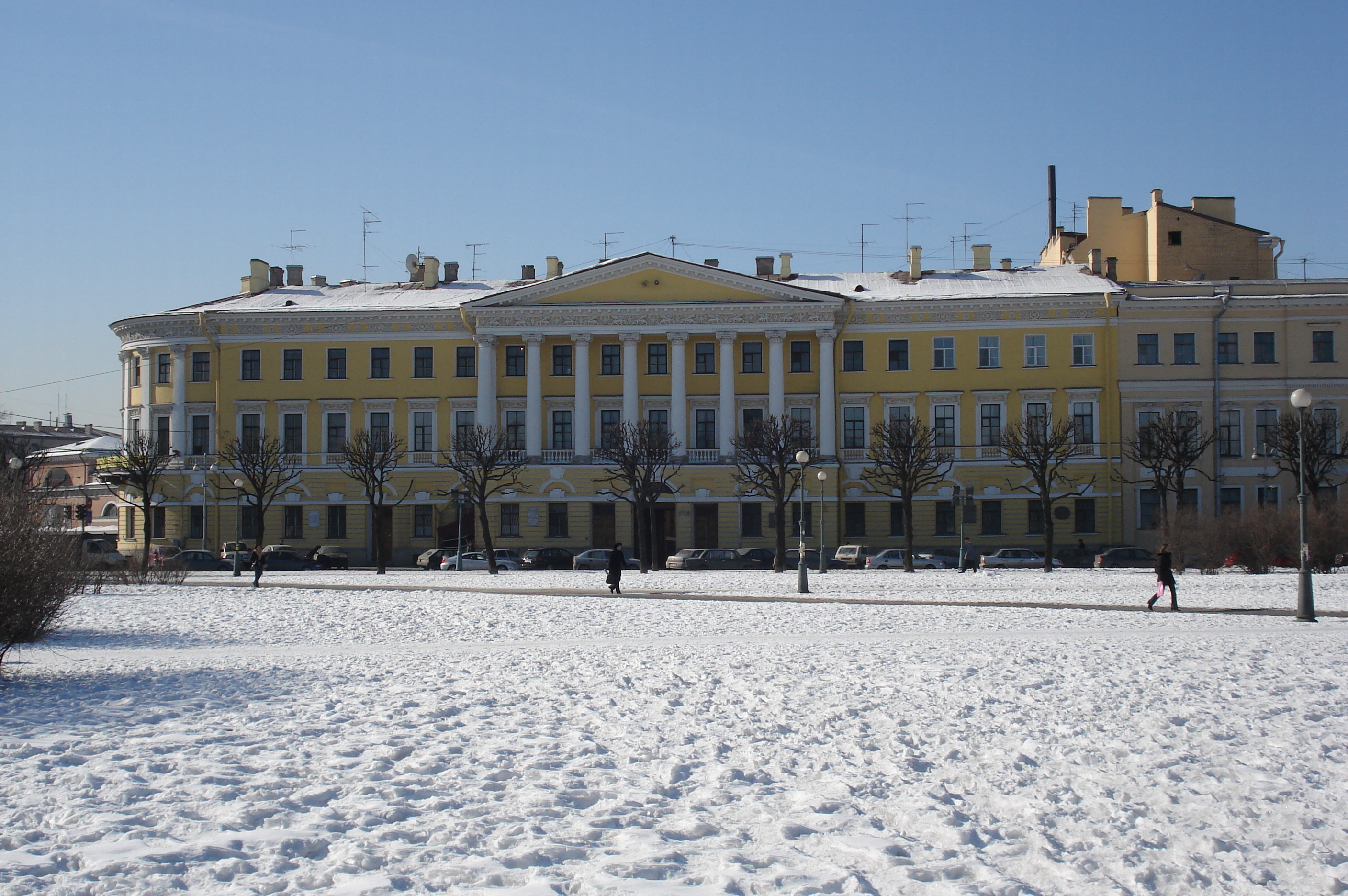 รูปถ่าย รัสเซีย(Russia) เซนต์ปีเตอร์สเบิร์ก(St Petersburg) มาร์โซโวโปล(Marsovo Pole) 2006-03 3