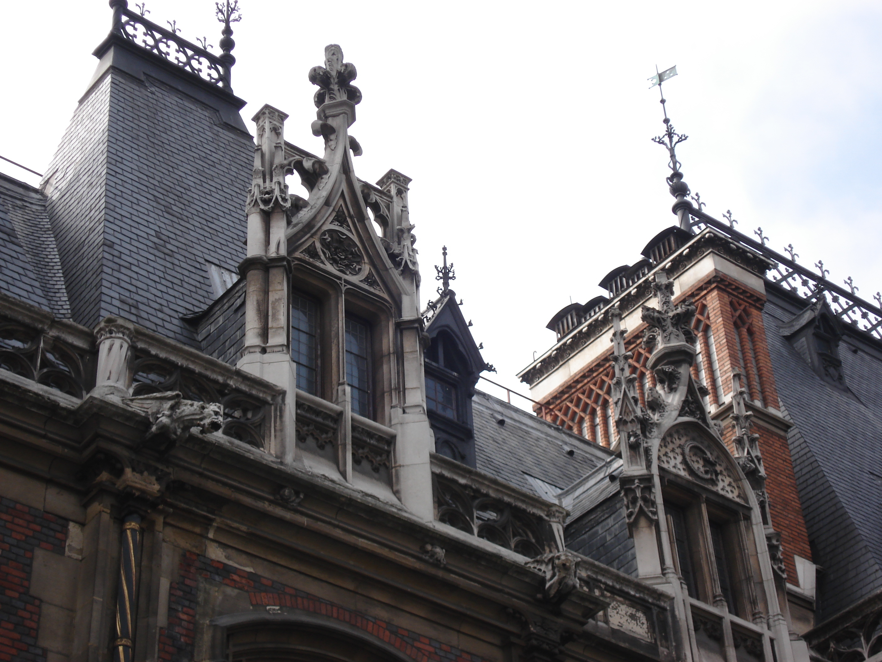 รูปถ่าย ฝรั่งเศส(France) ปารีส(Paris) คุ้มที่ 17 (17th Arrondissement) ปลาส  มาเลแอร์บ(Place Malesherbes) 2006-03 21