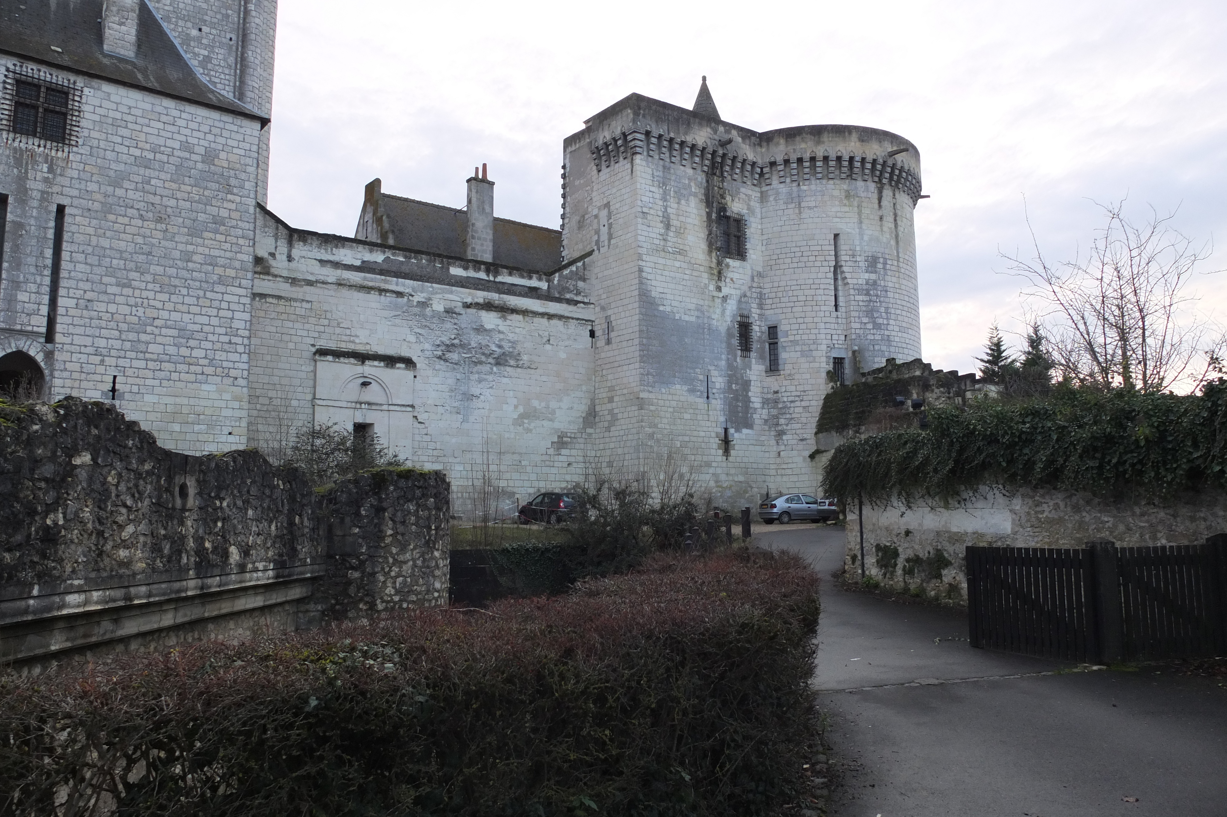 รูปถ่าย ฝรั่งเศส(France) ปราสาทลอช(Loches Castle) 2013-01 3