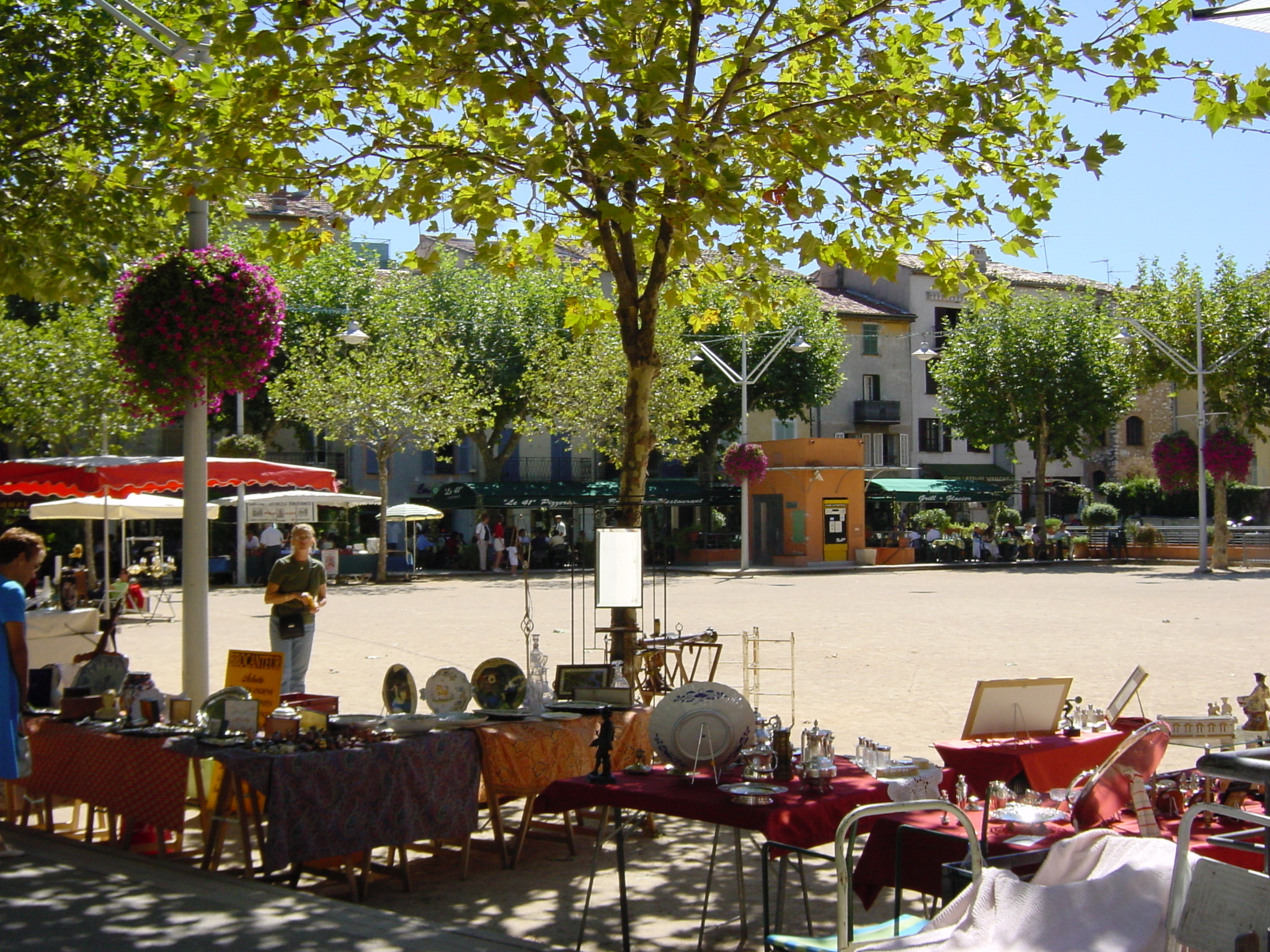 รูปถ่าย ฝรั่งเศส(France) วังซ์(Vence) 2001-09 23