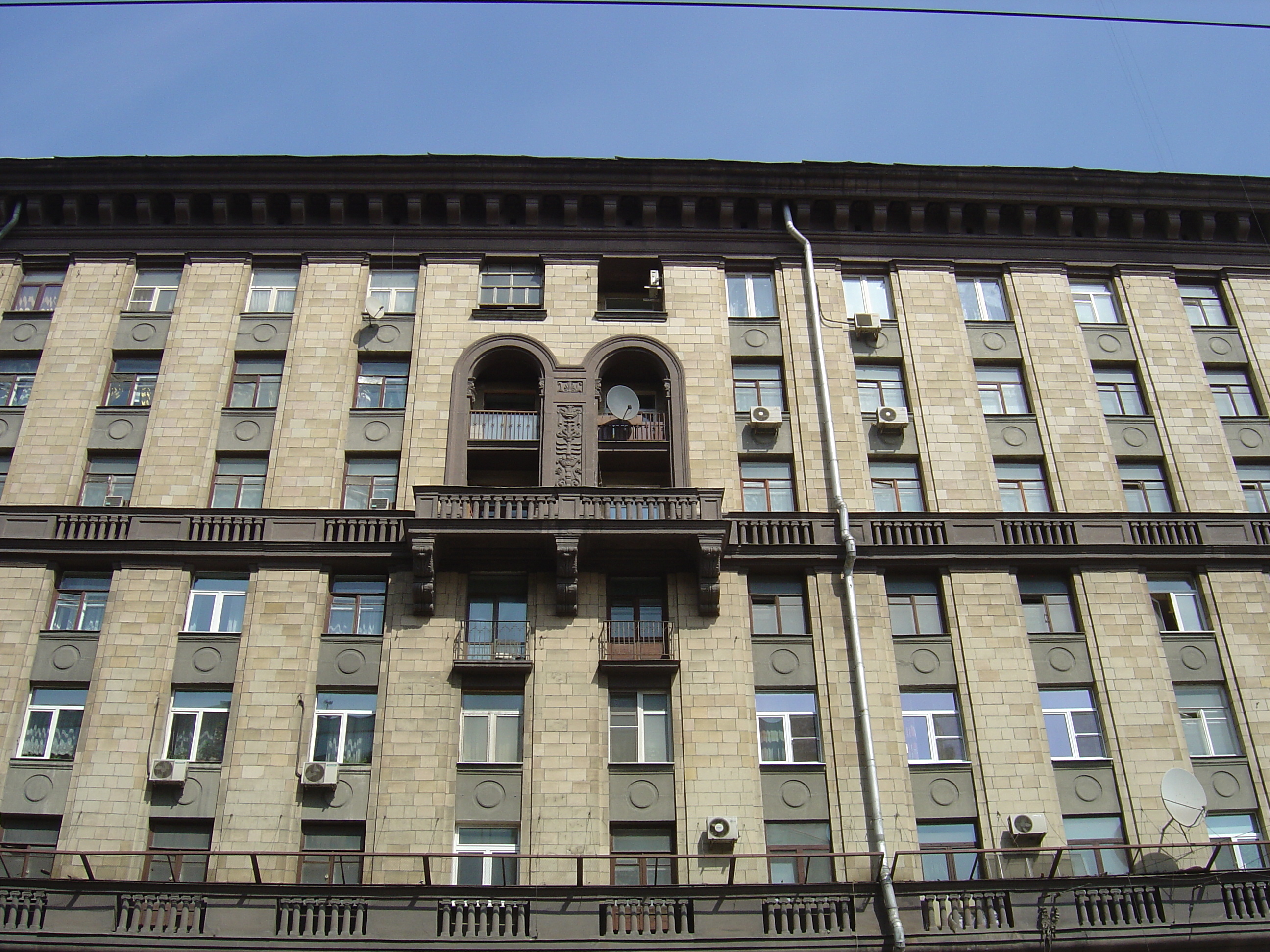 รูปถ่าย รัสเซีย(Russia) มอสโก(Moscow) ถนนตแวร์สกายา(Tverskaya Street) 2005-04 150