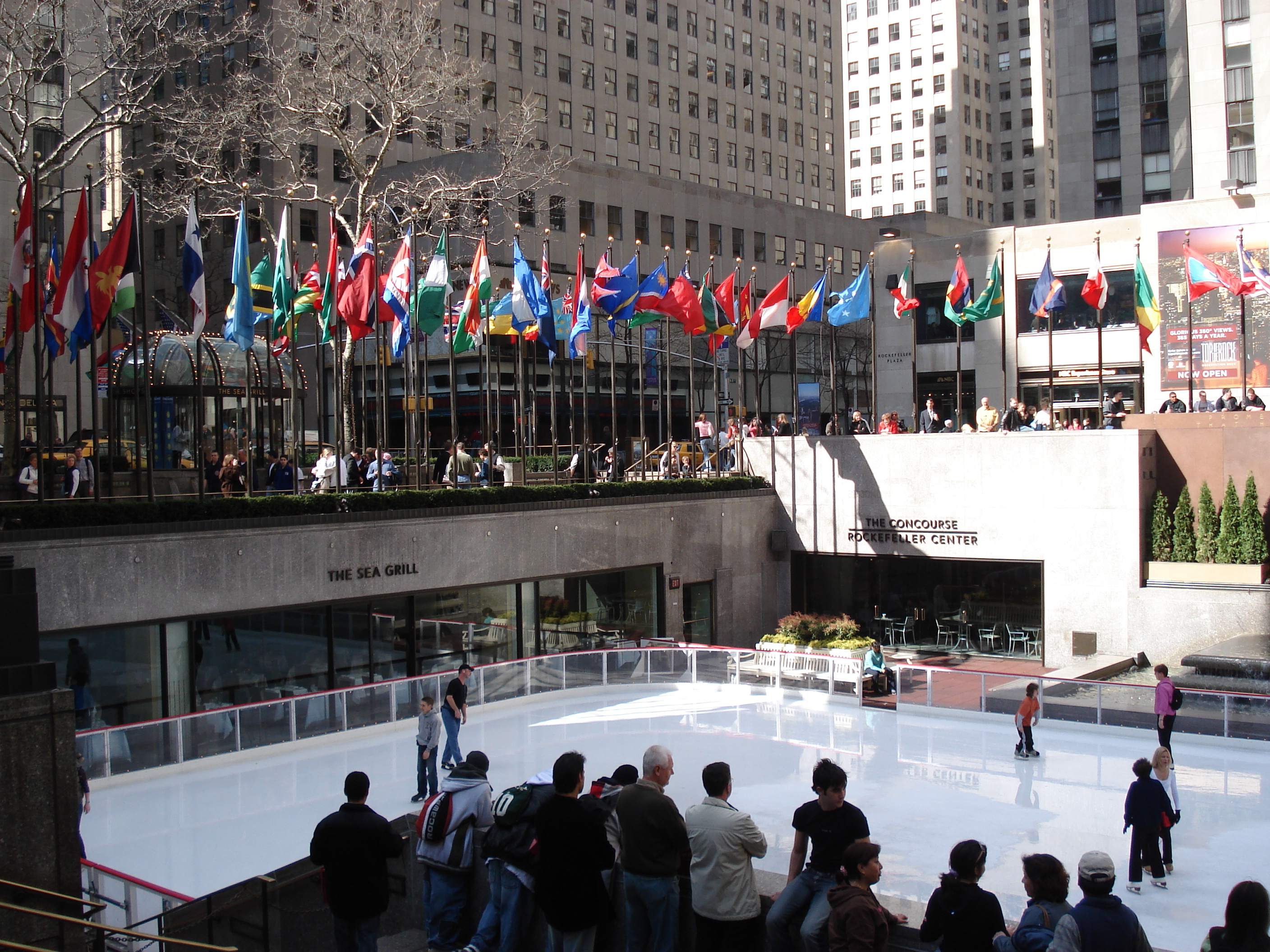 รูปถ่าย สหรัฐอเมริกา(United States) นิวยอร์ก(New York) ร็อกกีเฟลเลอร์เซ็นเตอร์(Rockefeller Center) 2006-03 12