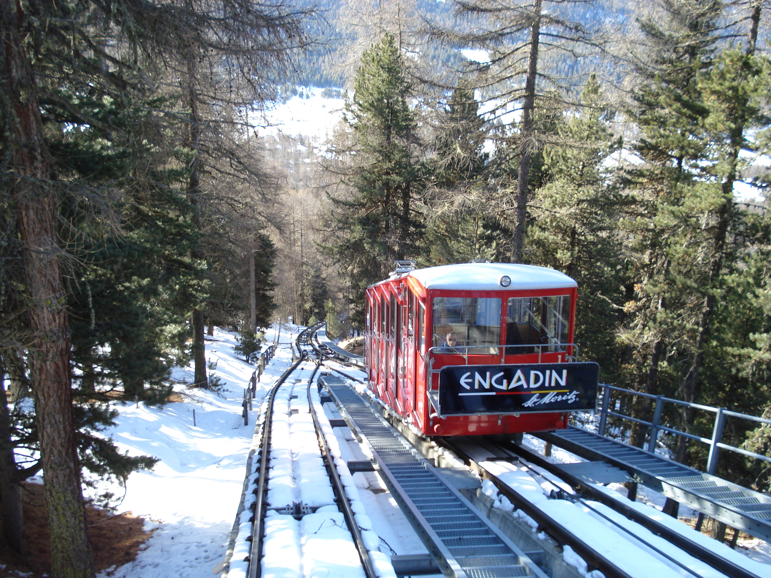 รูปถ่าย สวิสเซอร์แลนด์(Switzerland) มุตตัสมูรากล์(Muottas Muragl) 2007-01 18