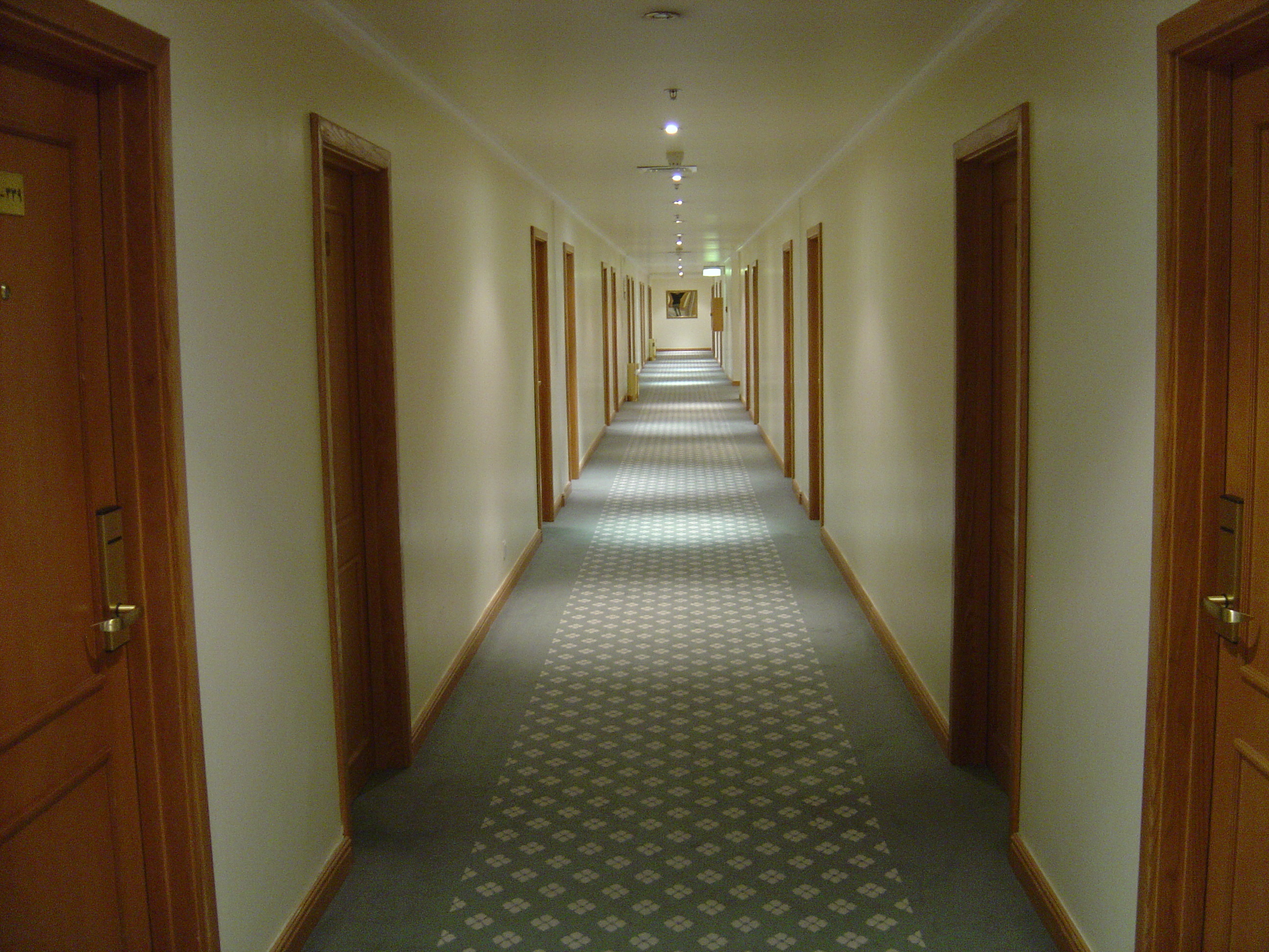 รูปถ่าย สหรัฐอาหรับเอมิเรตส์(United Arab Emirates) อาเลอิน(Al Ain) โรงแรมฮิลตัน(Hilton Hotel) 2005-03 12