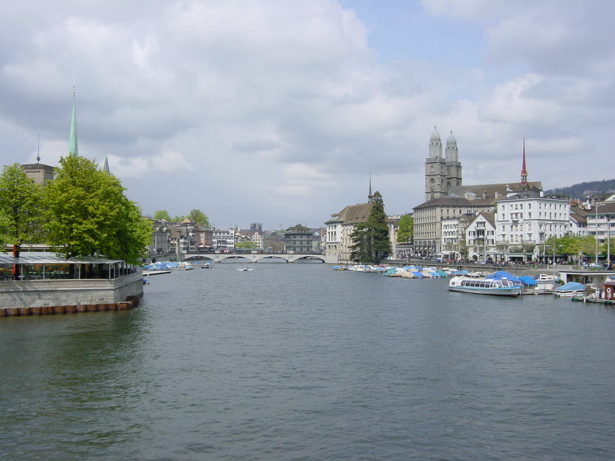 รูปถ่าย สวิสเซอร์แลนด์(Switzerland) ซูริค(Zurich) 2002-04 21