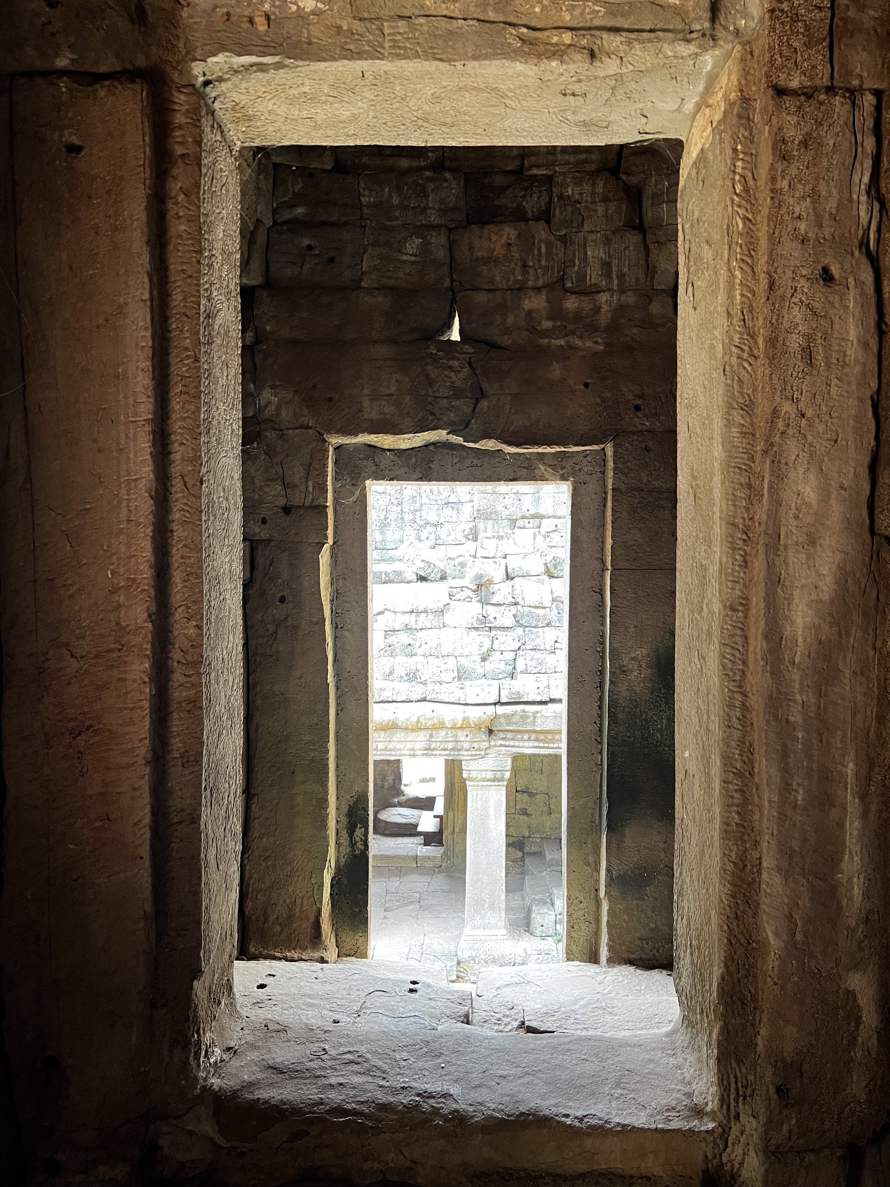 รูปถ่าย กัมพูชา(Cambodia) เสียมราฐ(Siem Reap) ปราสาทบายน(Bayon) 2023-01 134