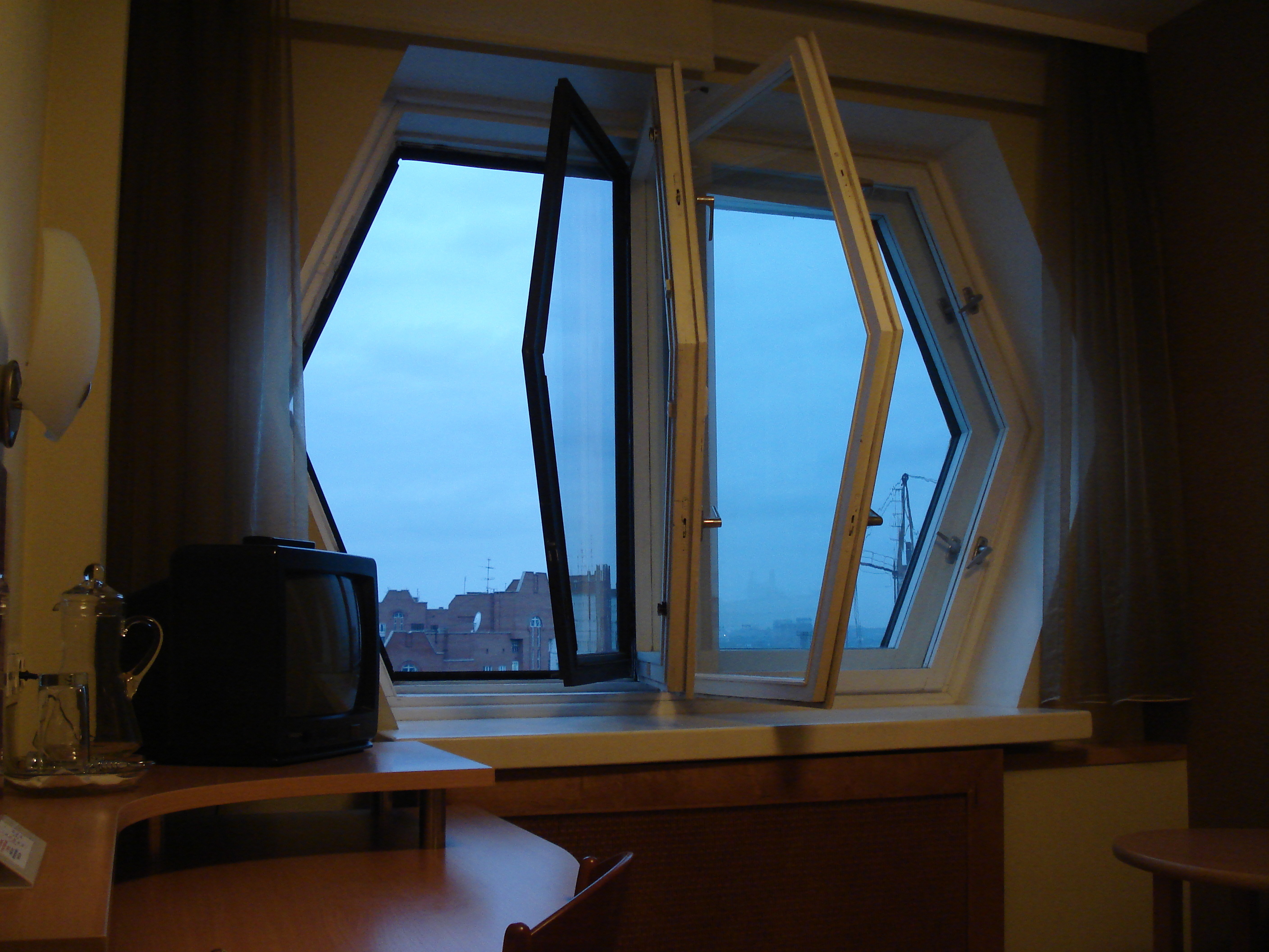 รูปถ่าย รัสเซีย(Russia) โนโวสิเบียร์สก์(Novosibirsk) โรงแรมซีบีร์(Sibir Hotel) 2006-07 7